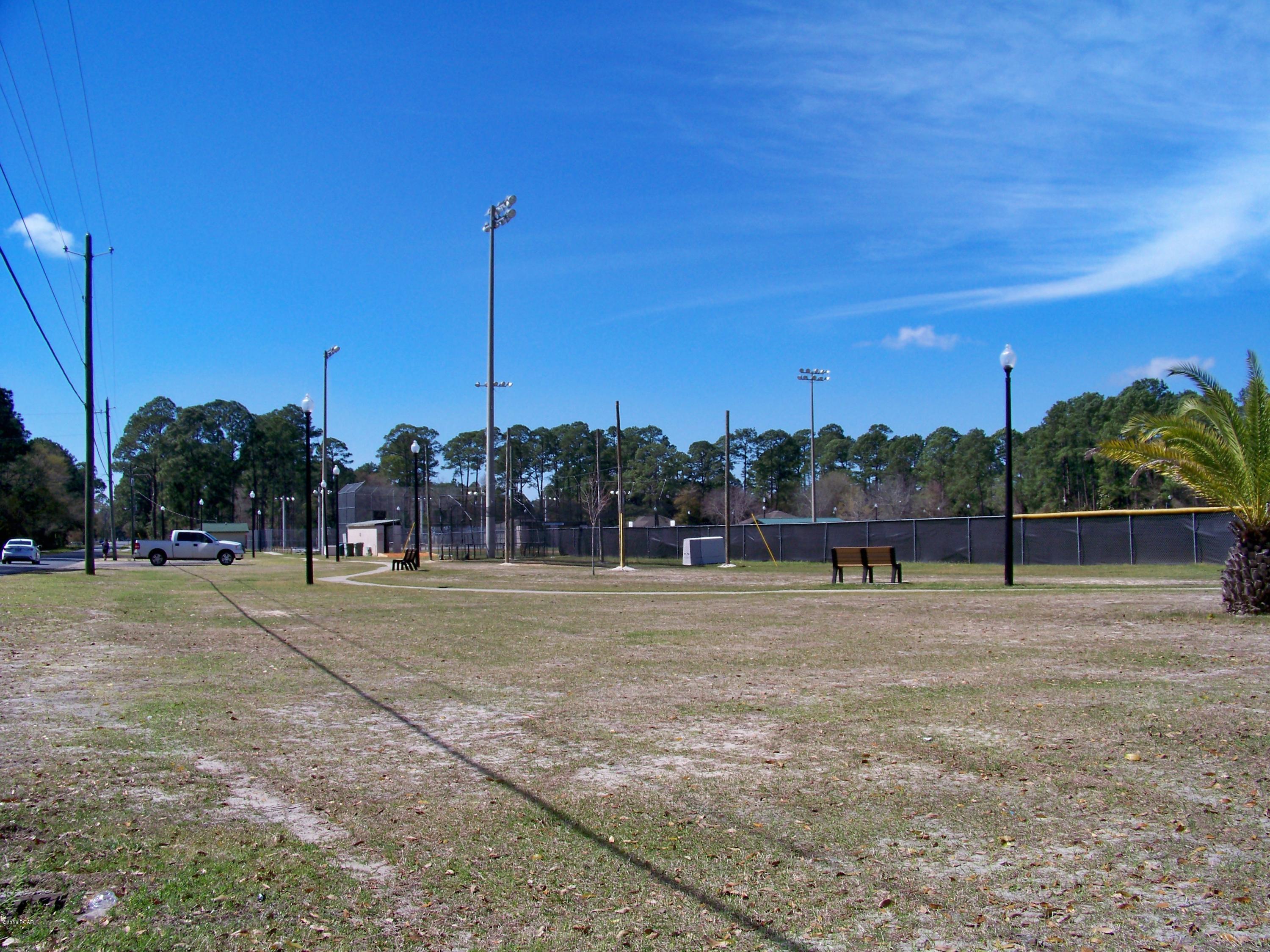 Pine Forest Est Ph 2 - Residential