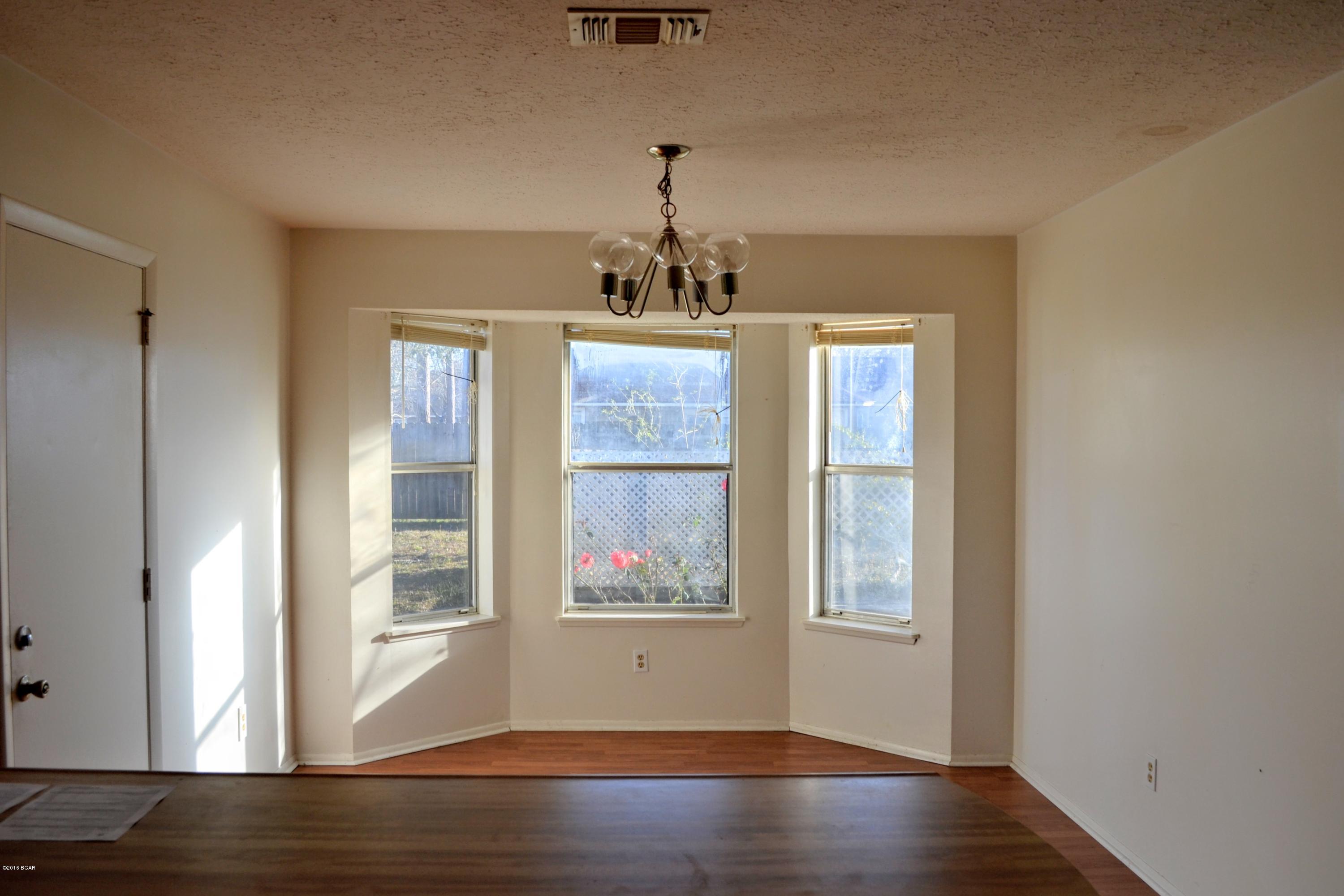 Pine Forest Est Ph 2 - Residential