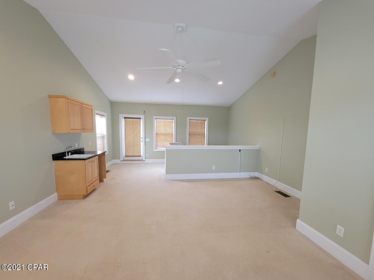 Holiday Beach Unit 16 - Residential Lease