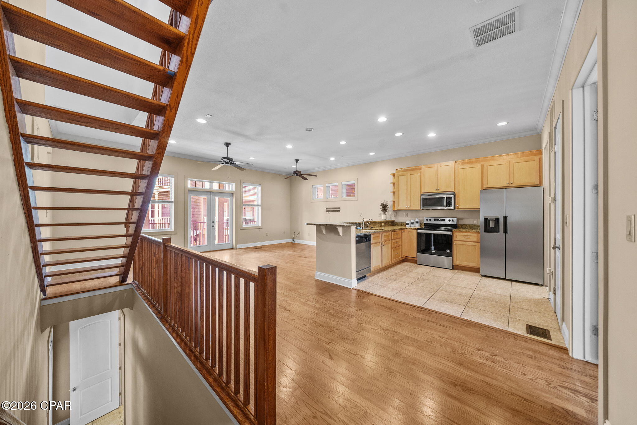 Thomas Drive Park U-1 - Residential
