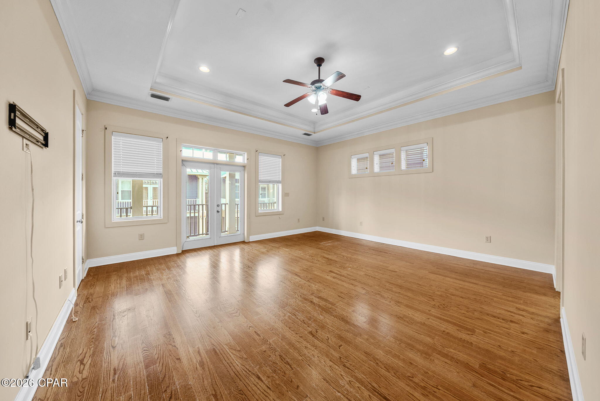 Thomas Drive Park U-1 - Residential
