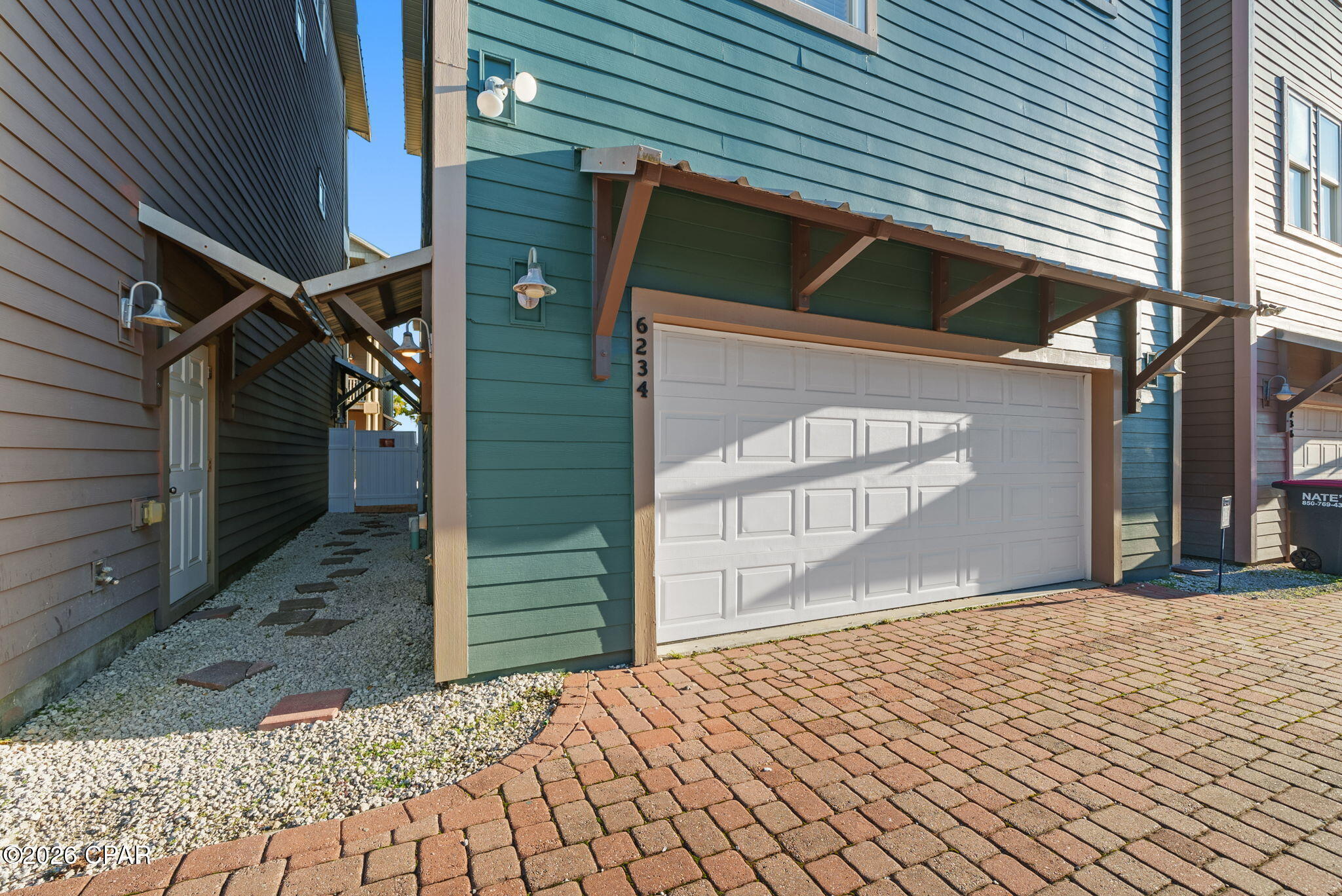 Thomas Drive Park U-1 - Residential