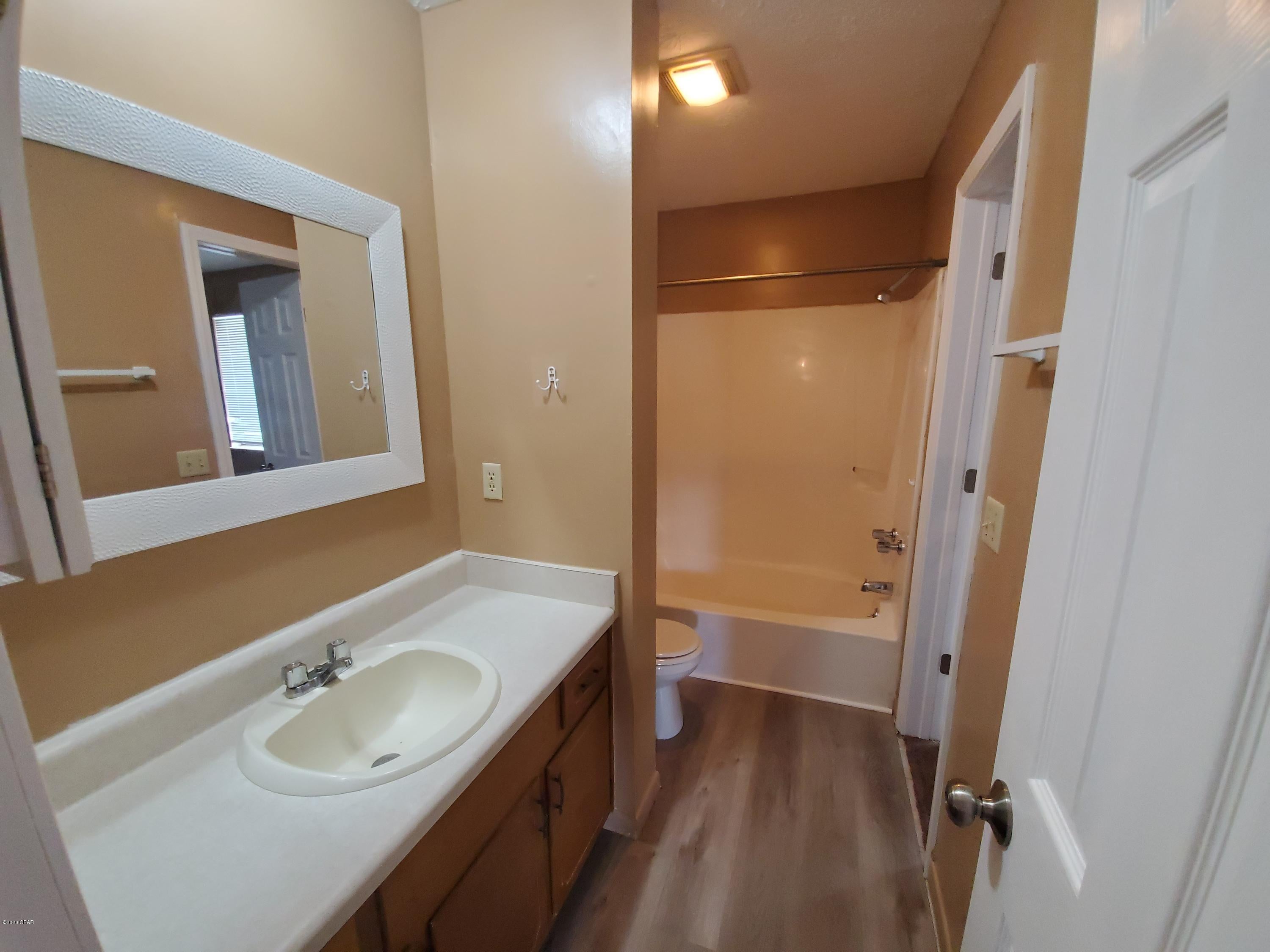 [No Recorded Subdiv] - Residential Lease