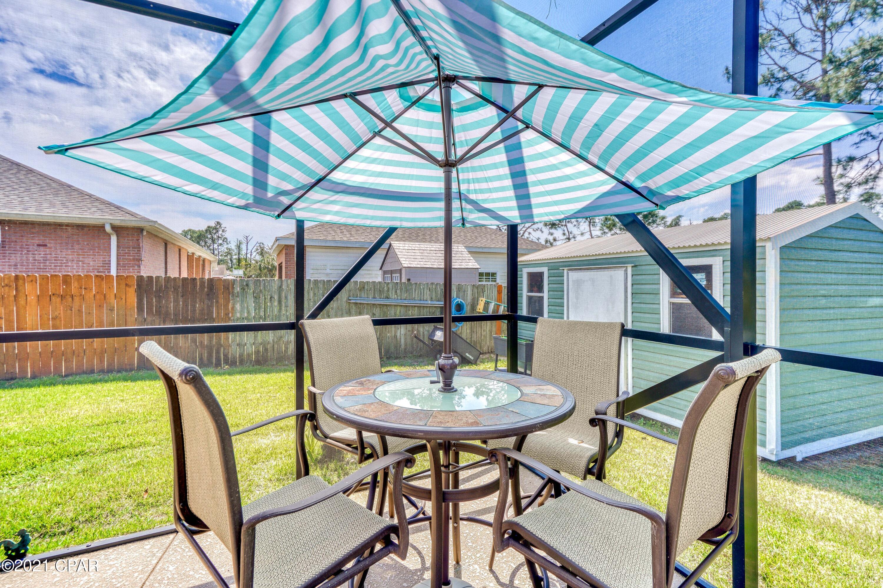 Colony Club - Residential