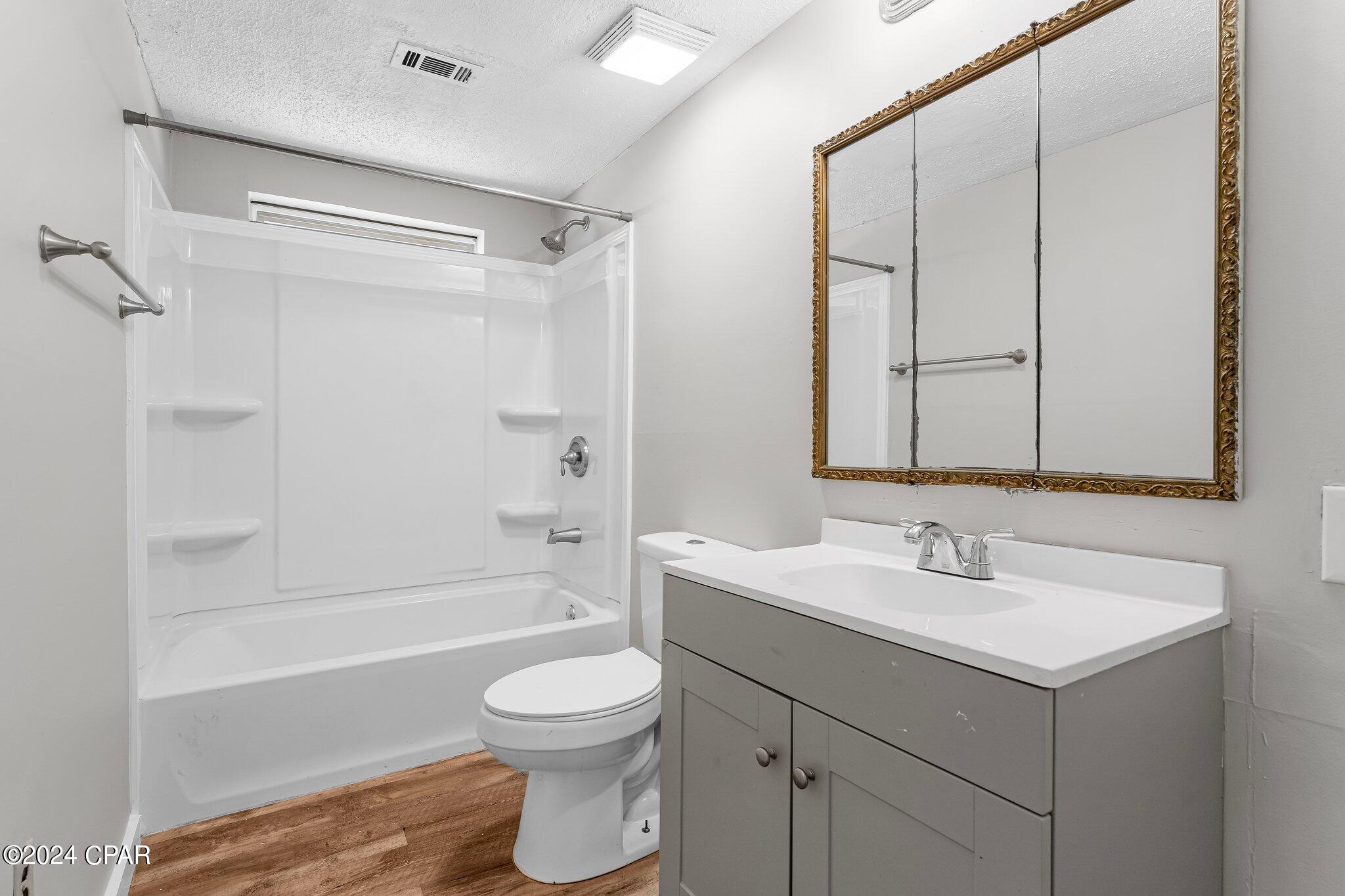 Old Orchard - Residential Lease