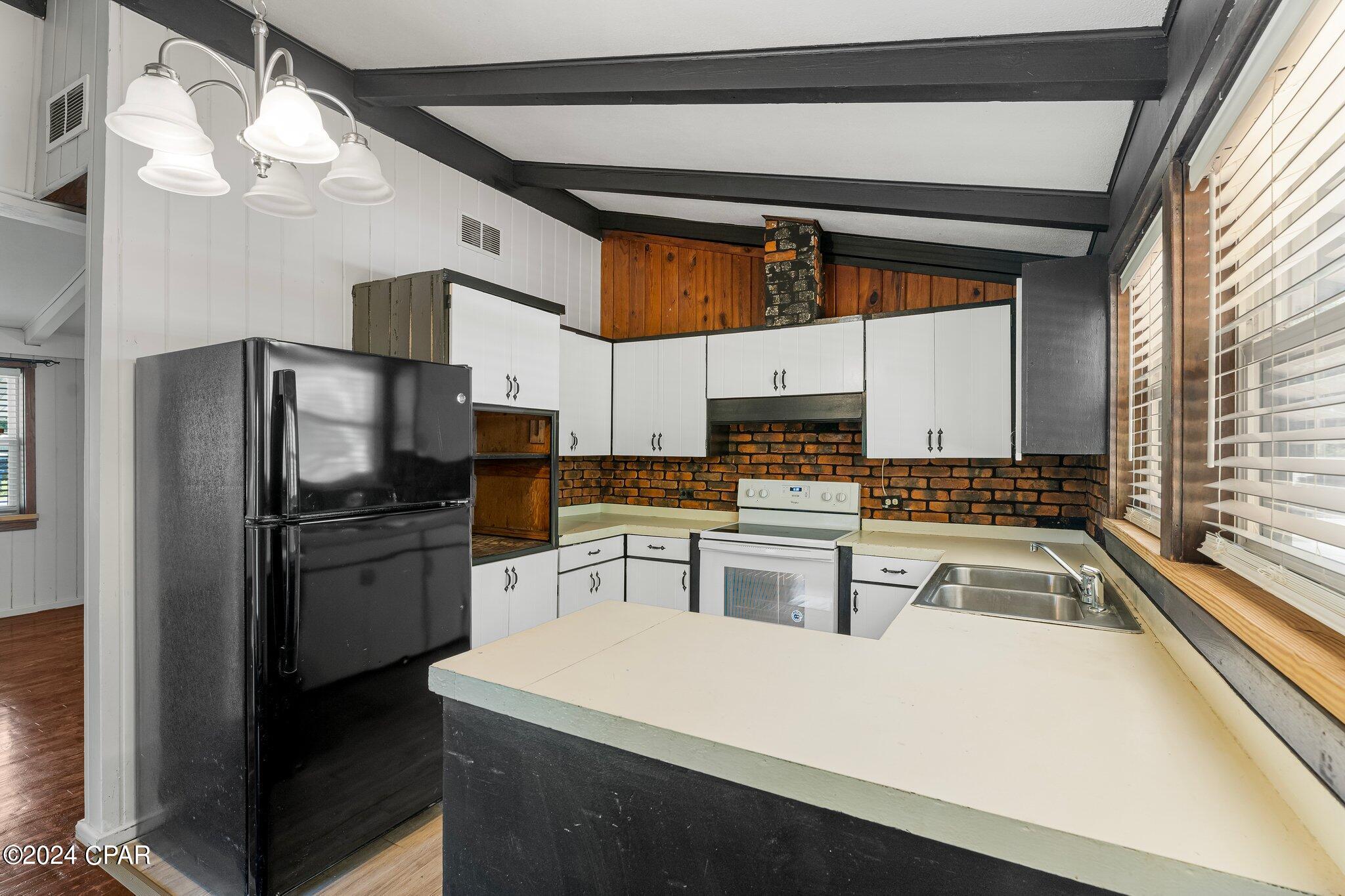 Old Orchard - Residential Lease