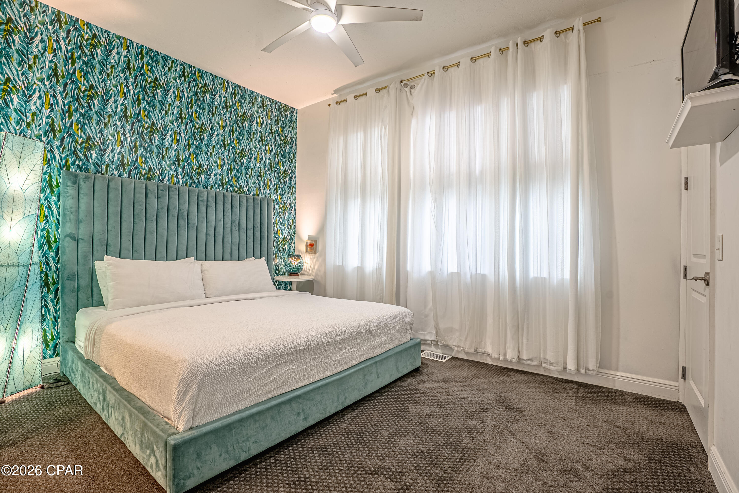 Long Beach 3rd - Residential