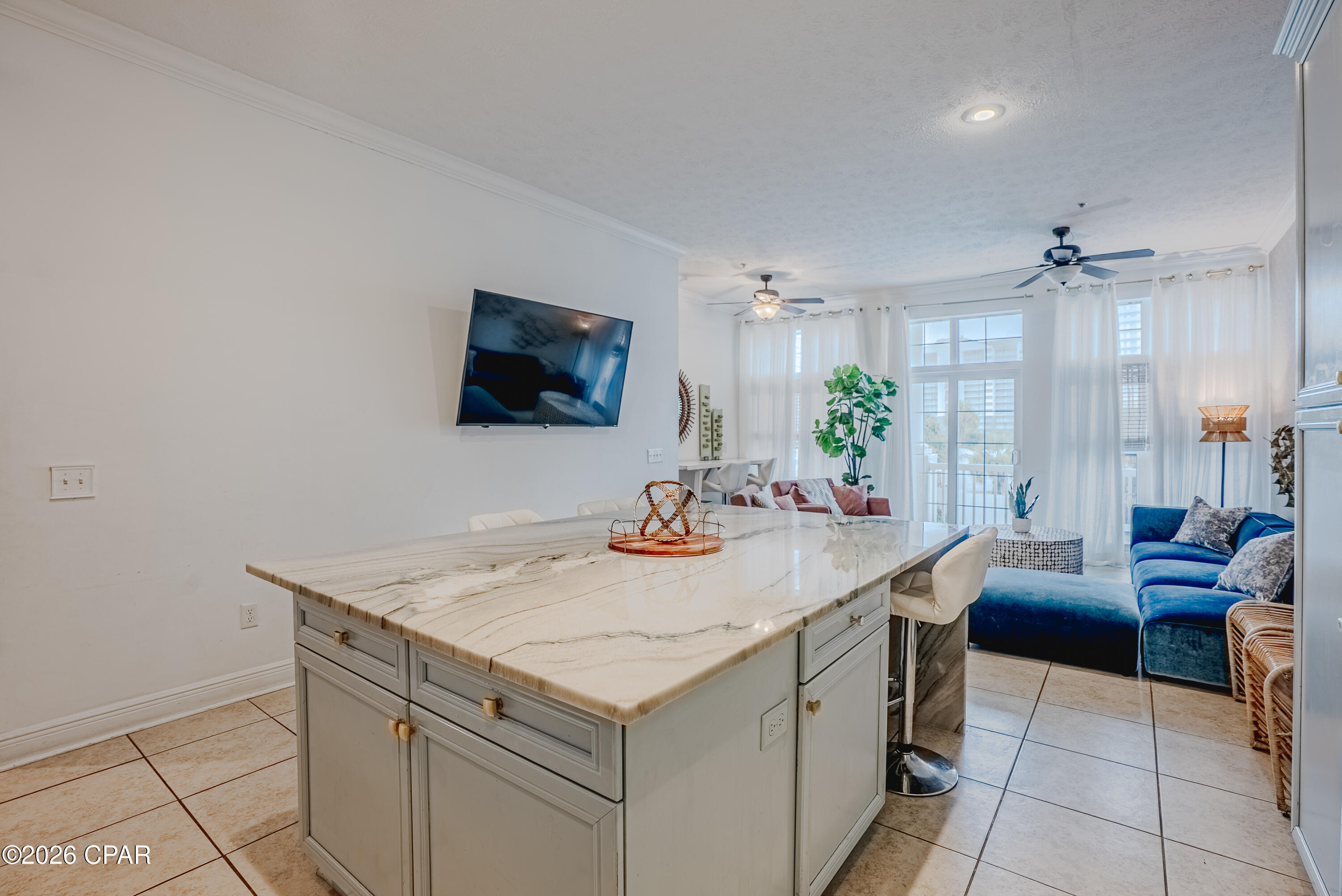 Long Beach 3rd - Residential