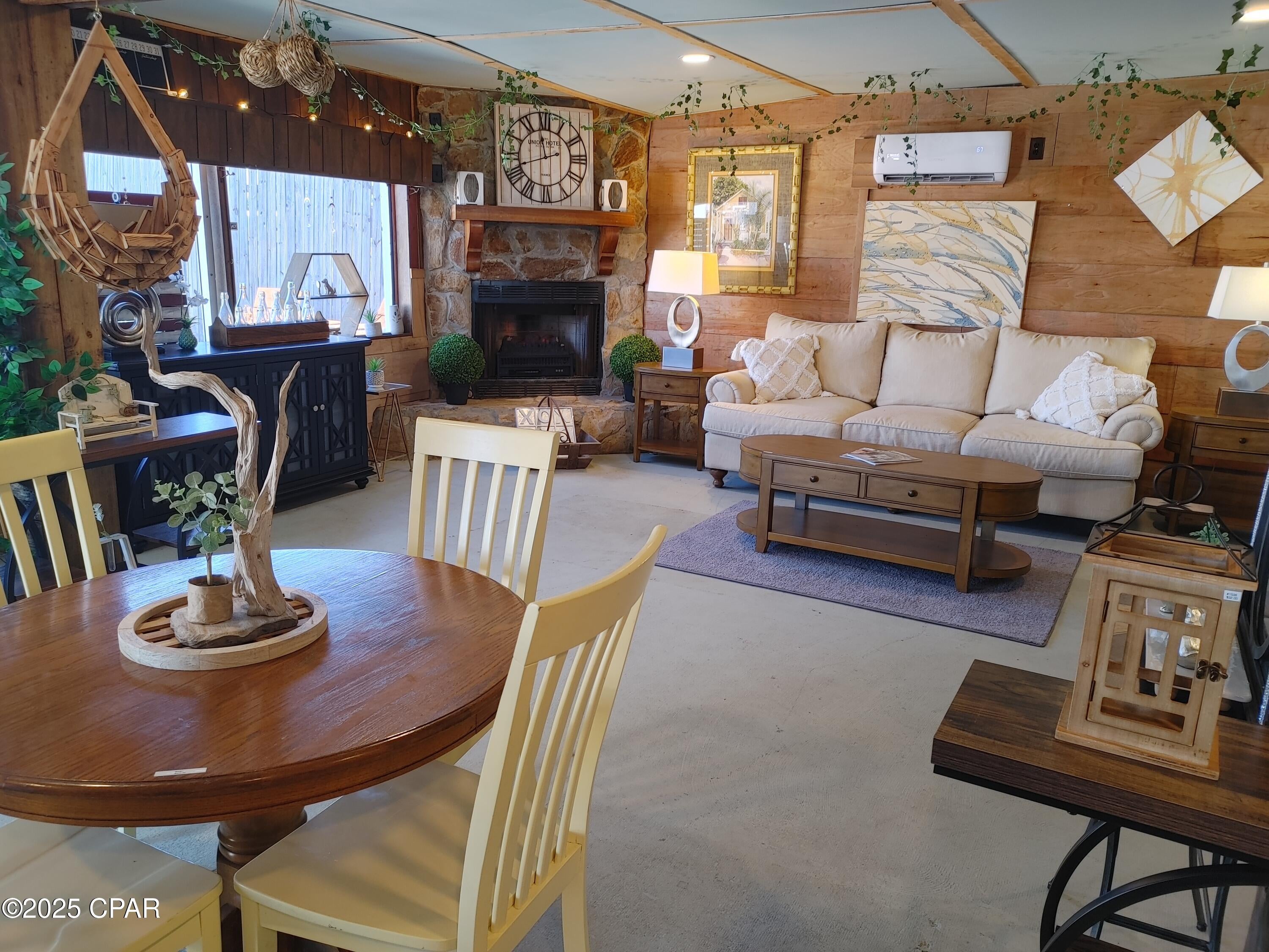 No Named Subdivision - Commercial Lease