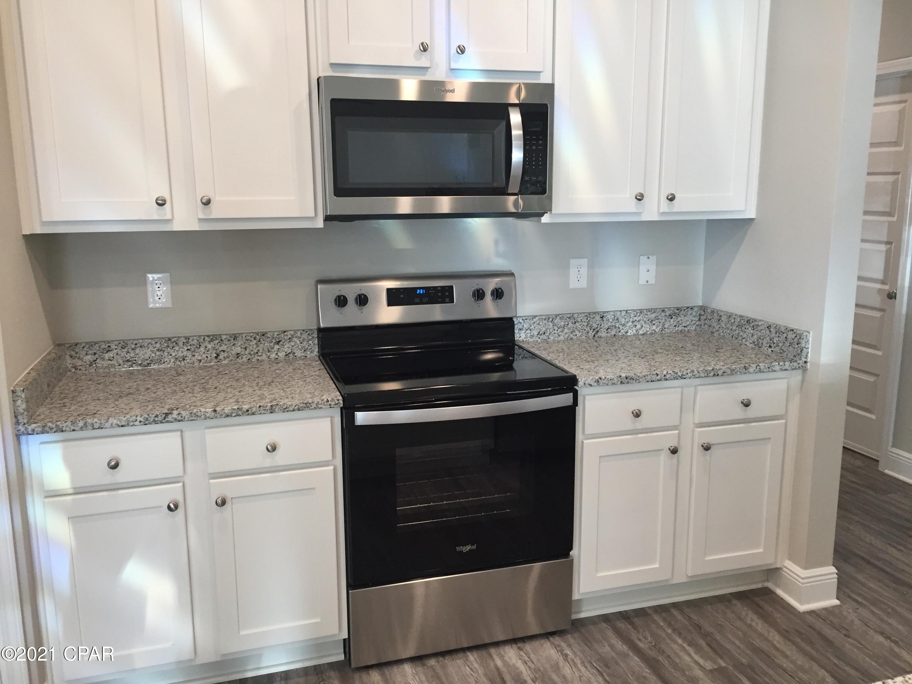 [No Recorded Subdiv] - Residential Lease