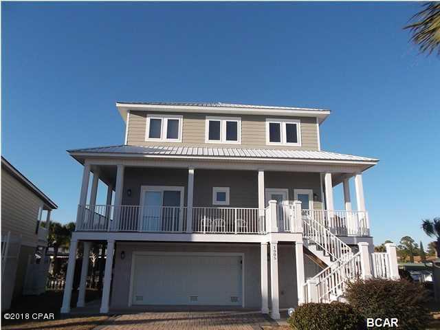 This is a waterfront 3- story home located in the Harbour Cove Village subdivision and overlooking Grand Lagoon. This home features an open floor plan, stainless steel appliances in the kitchen, balconies overlooking Grand Lagoon on each floor, and patio space that is great for entertaining. There is also a 2 car garage attached.



*Fully Furnished home. Can be unfurnished.



*All pets are part of the application process and subject to the homeowner's approval



*1/2 off security deposit for active military



All measurements are approximate