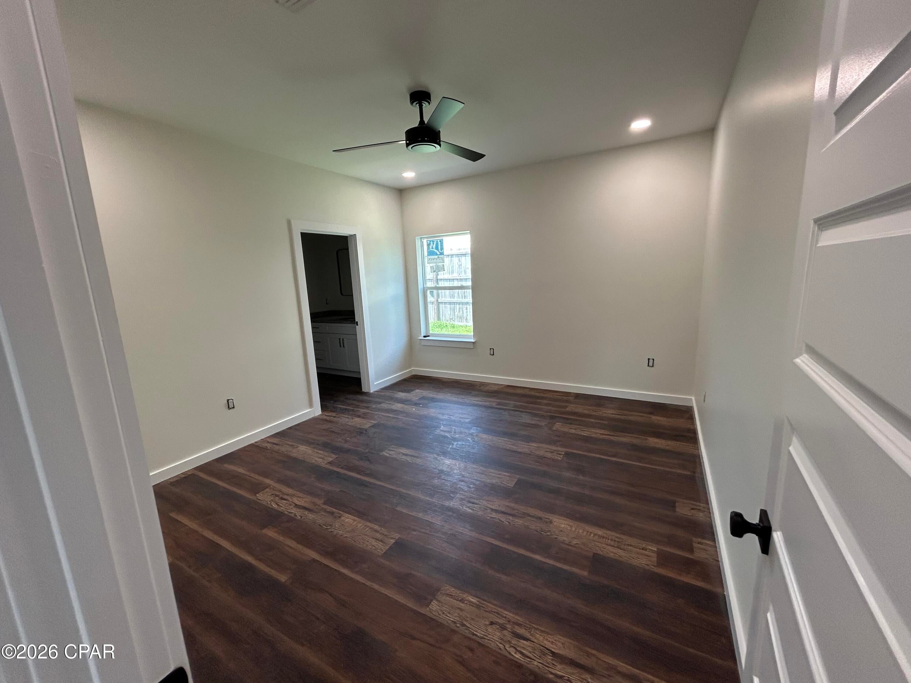 Shadow Bay Unt 3 & 4 - Residential