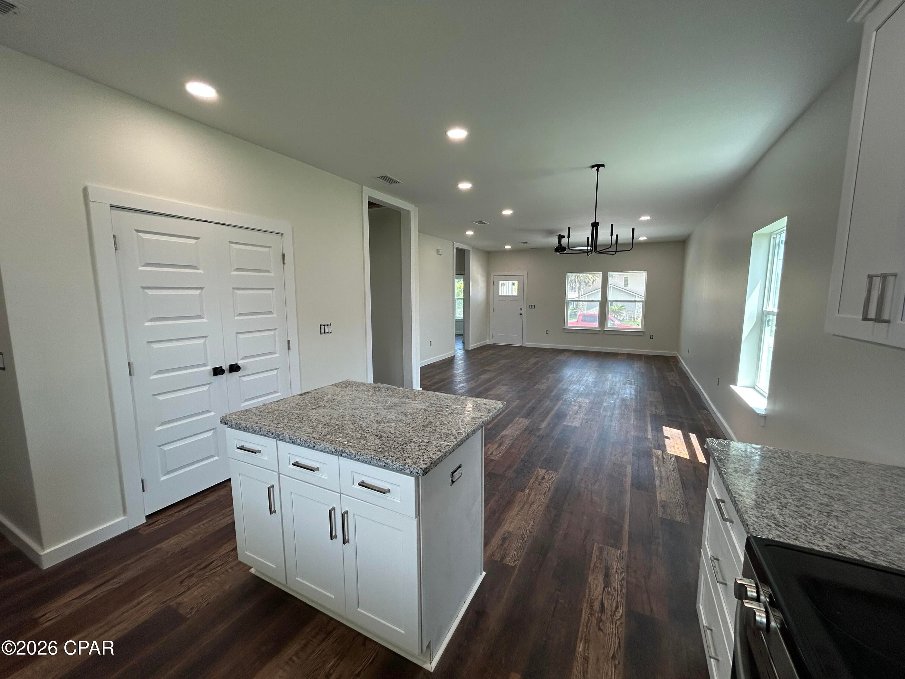 Shadow Bay Unt 3 & 4 - Residential