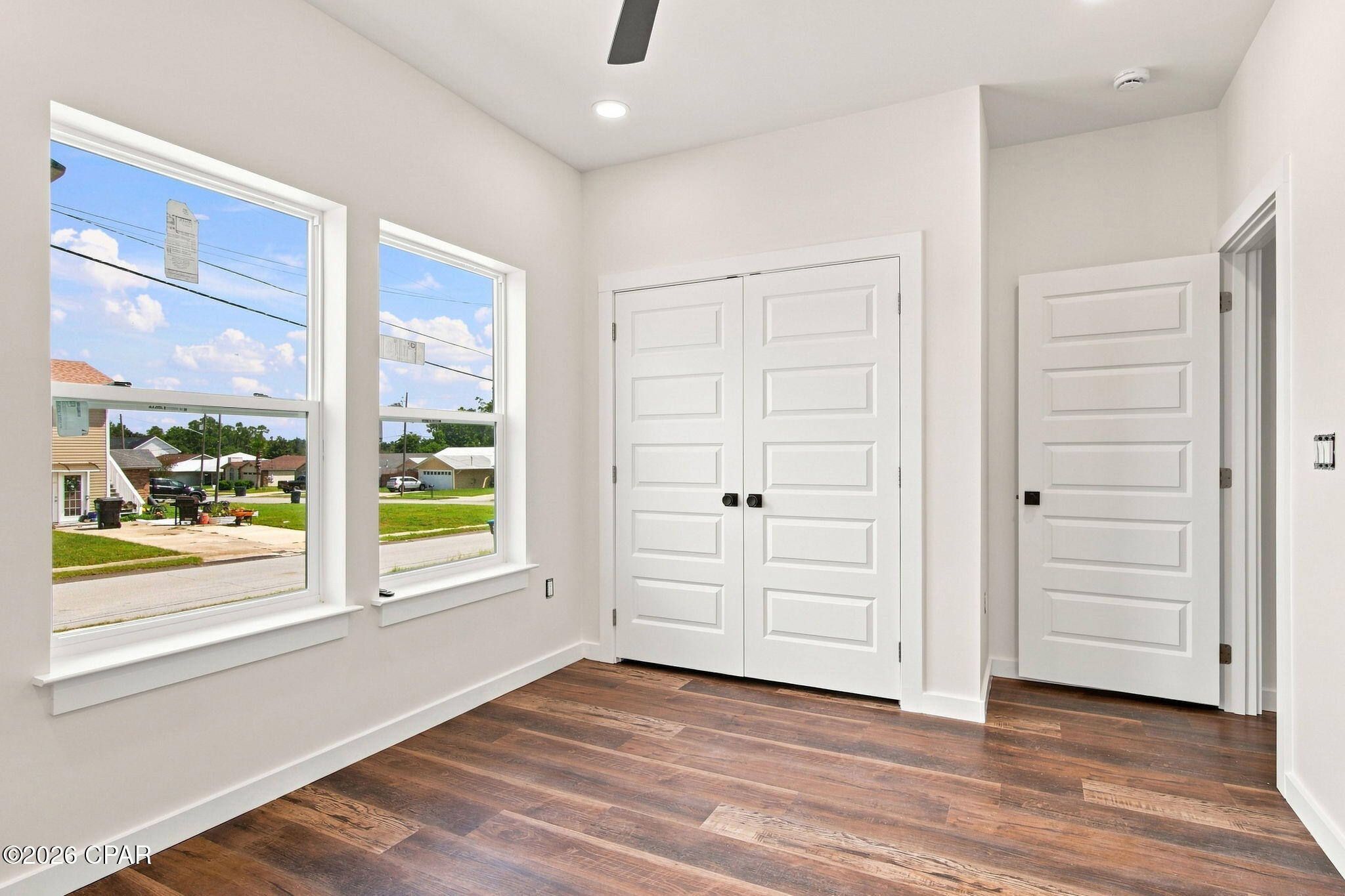 Shadow Bay Unt 3 & 4 - Residential