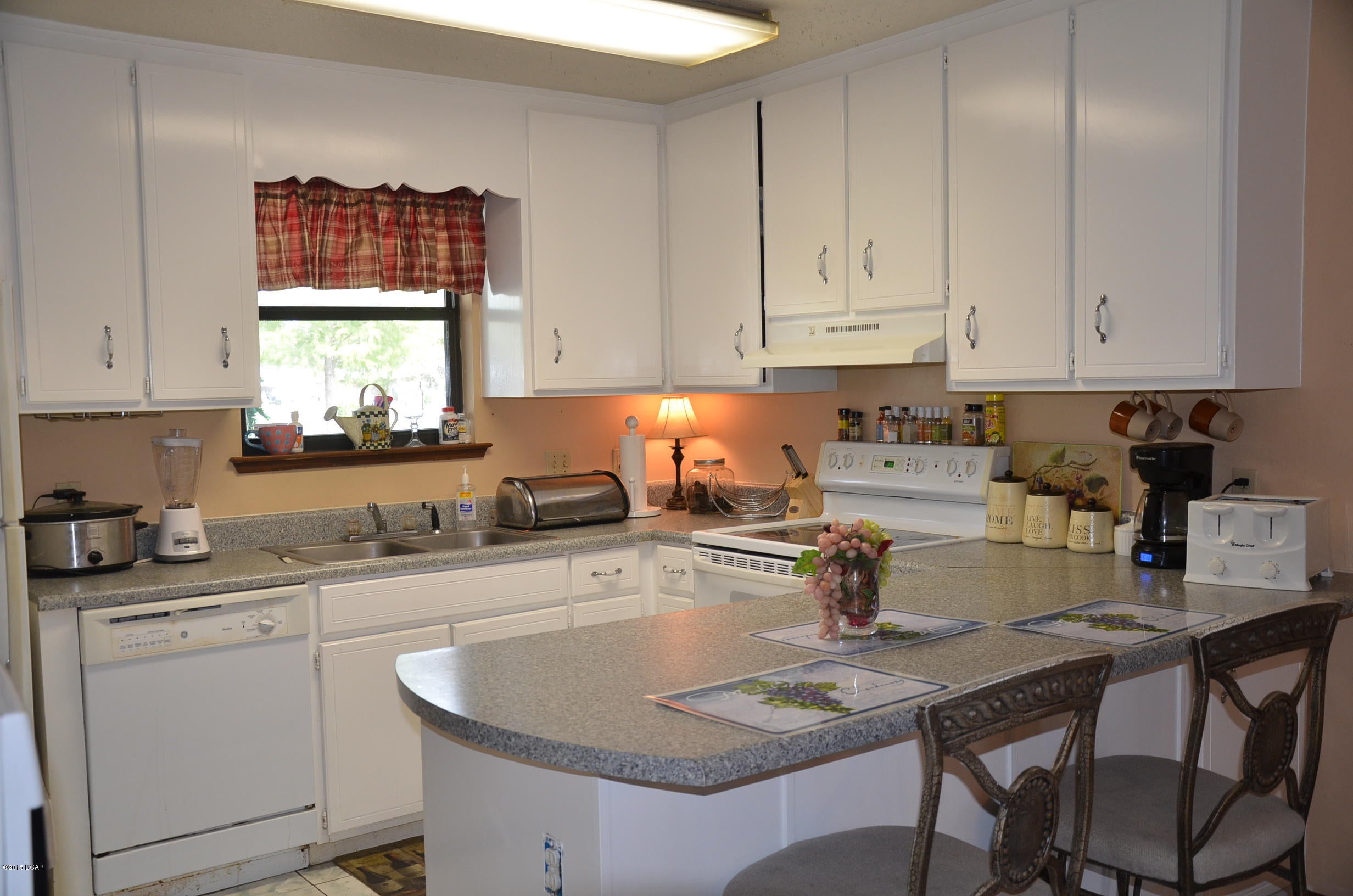 Pine Forest Est Ph 5 - Residential