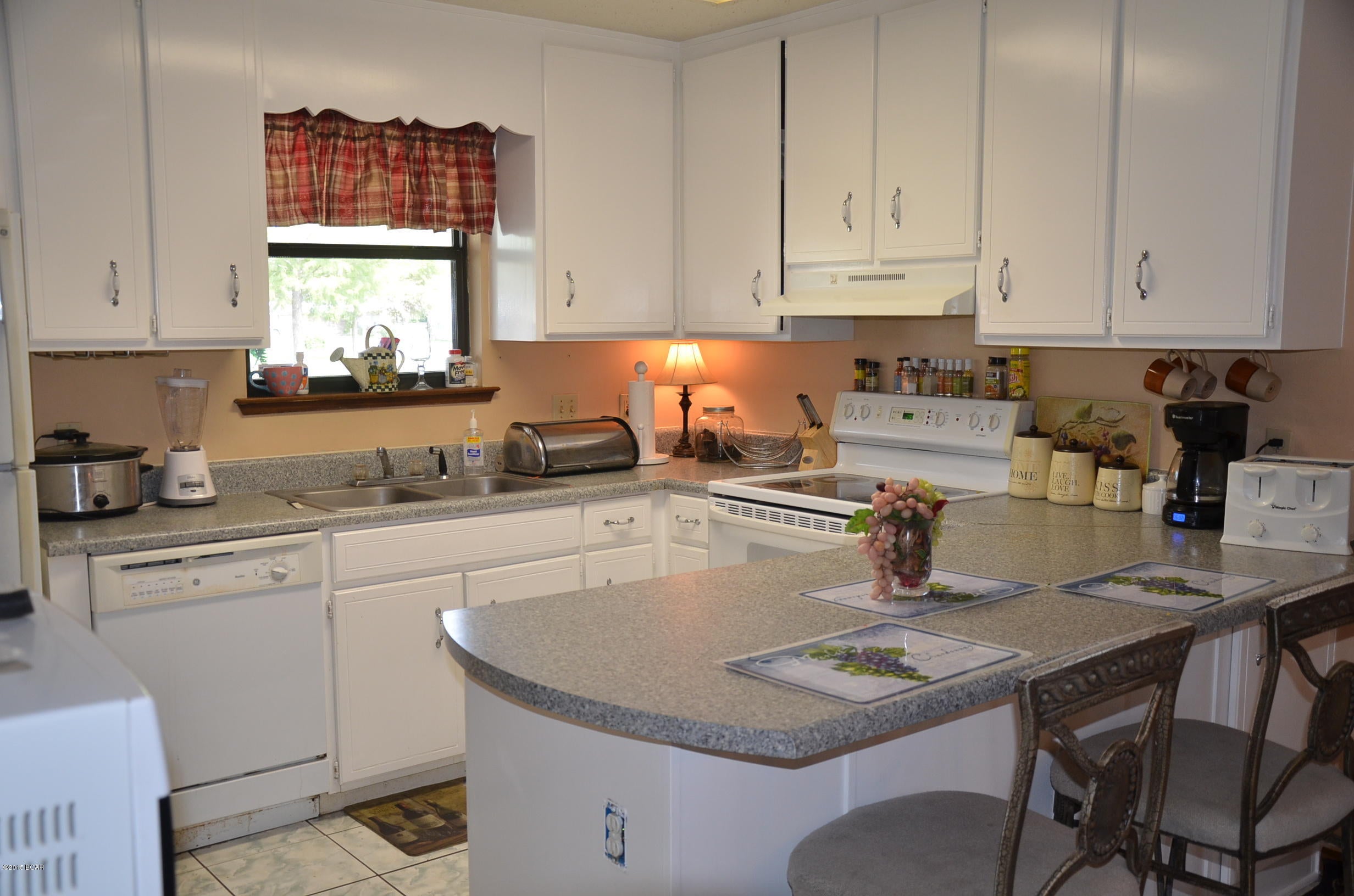 Pine Forest Est Ph 5 - Residential