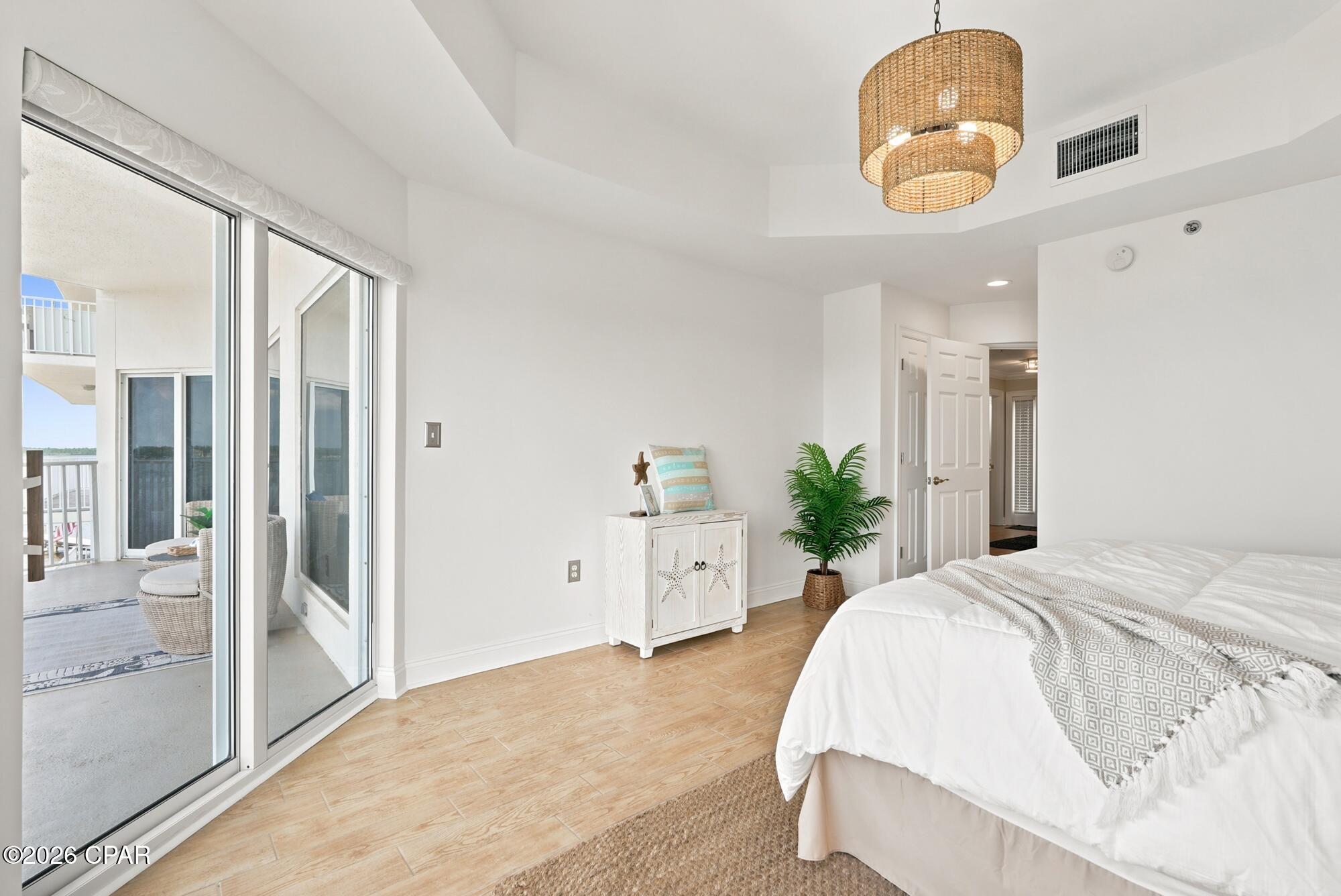 Marina Bay Condo - Residential