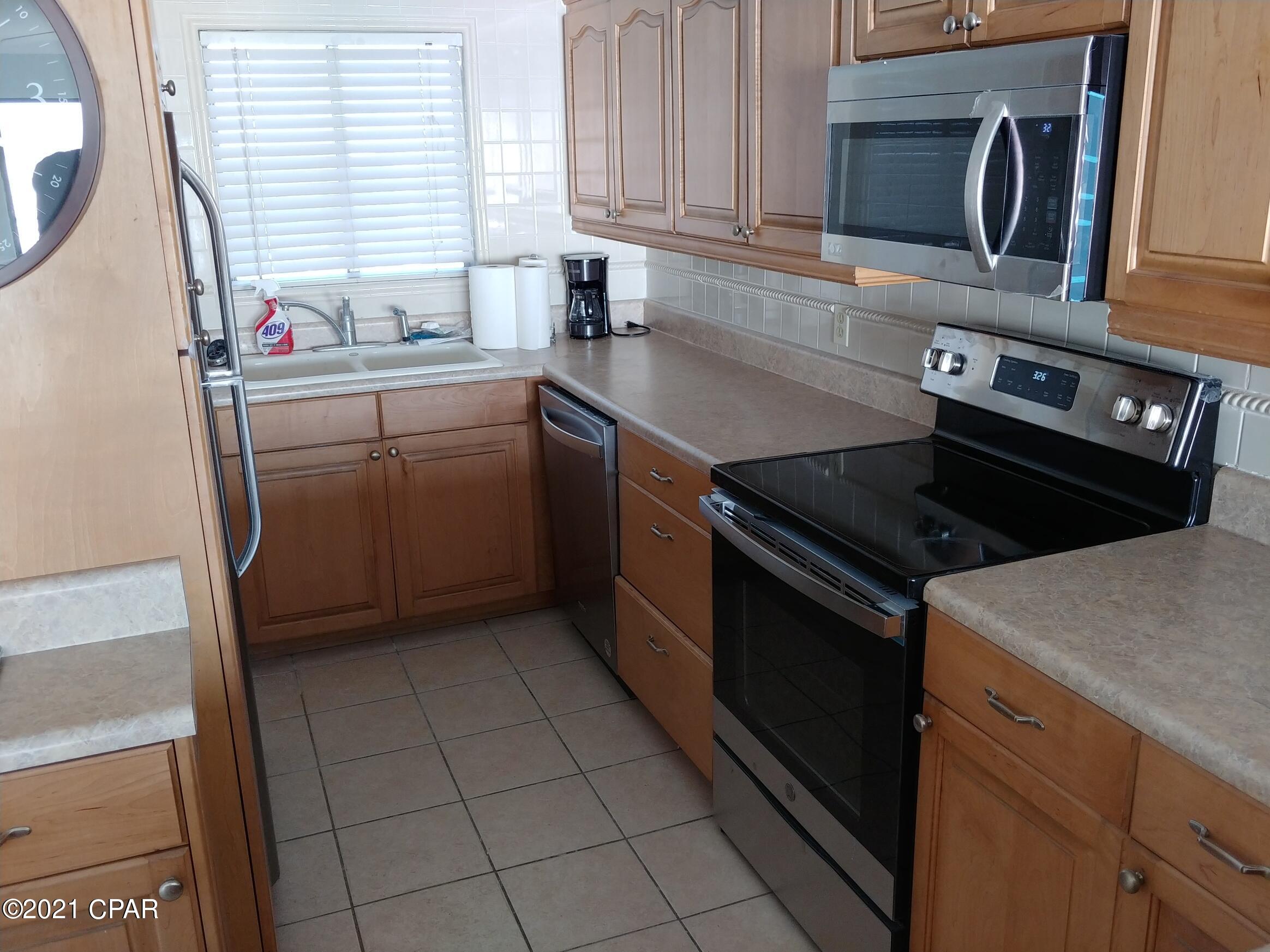 Regency Towers - Residential