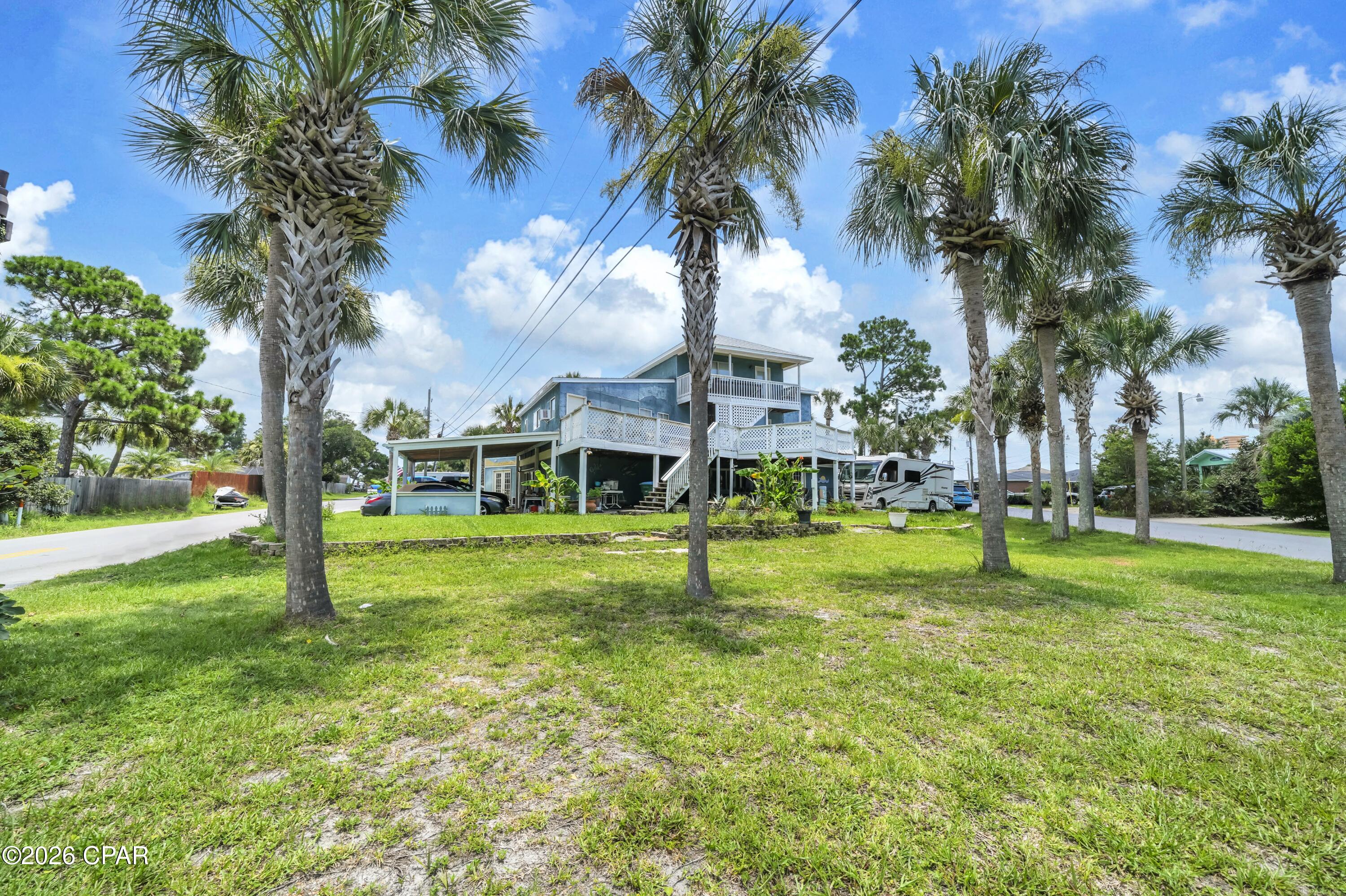 Biltmore Beach 1st Add - Residential