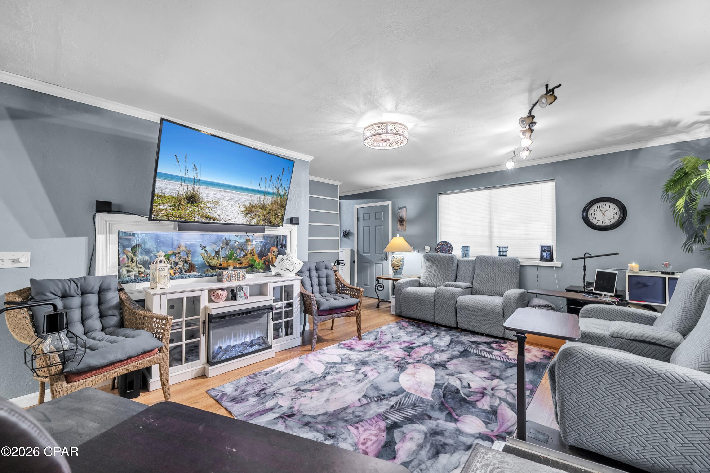 Biltmore Beach 1st Add - Residential
