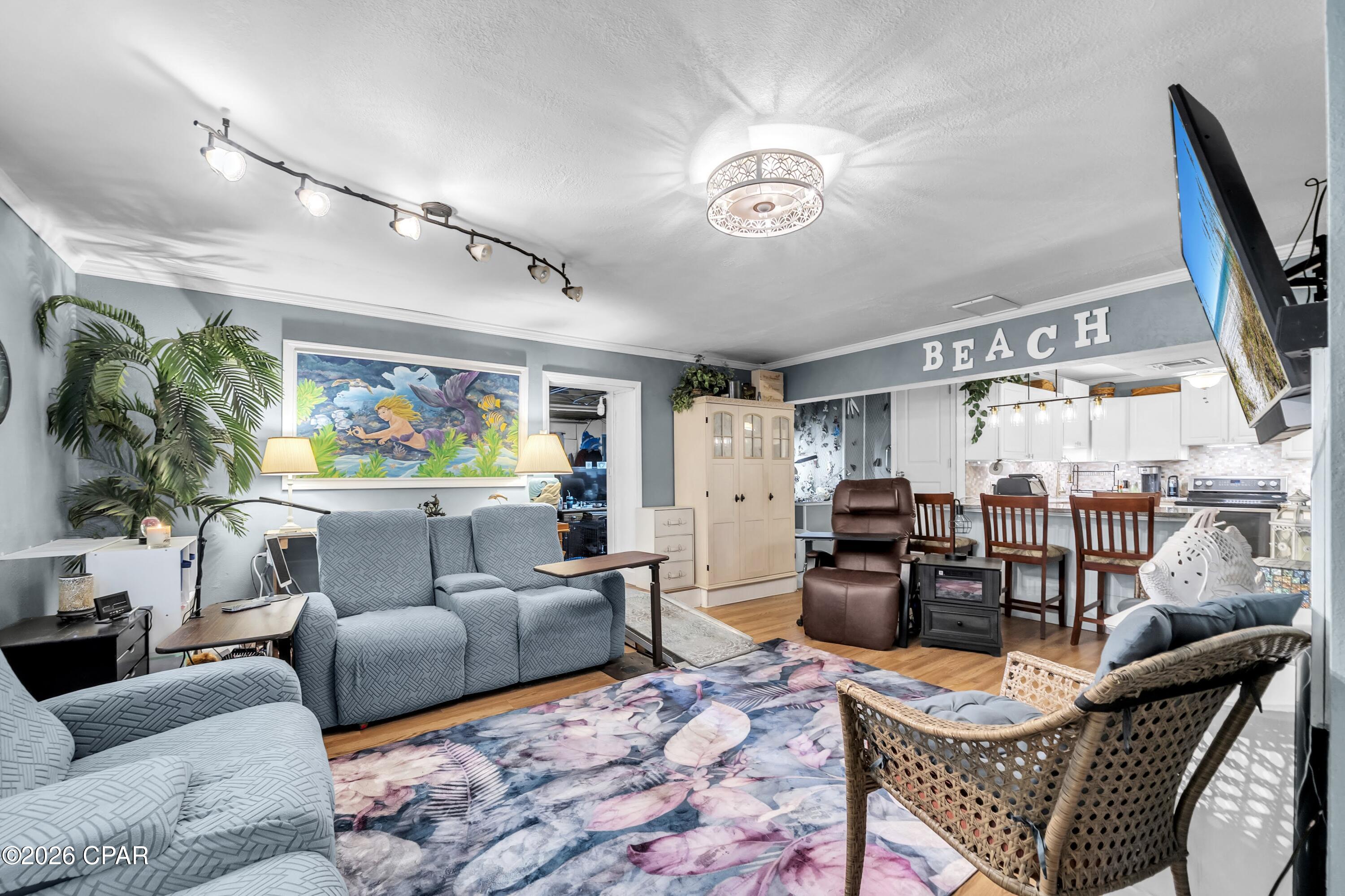 Biltmore Beach 1st Add - Residential