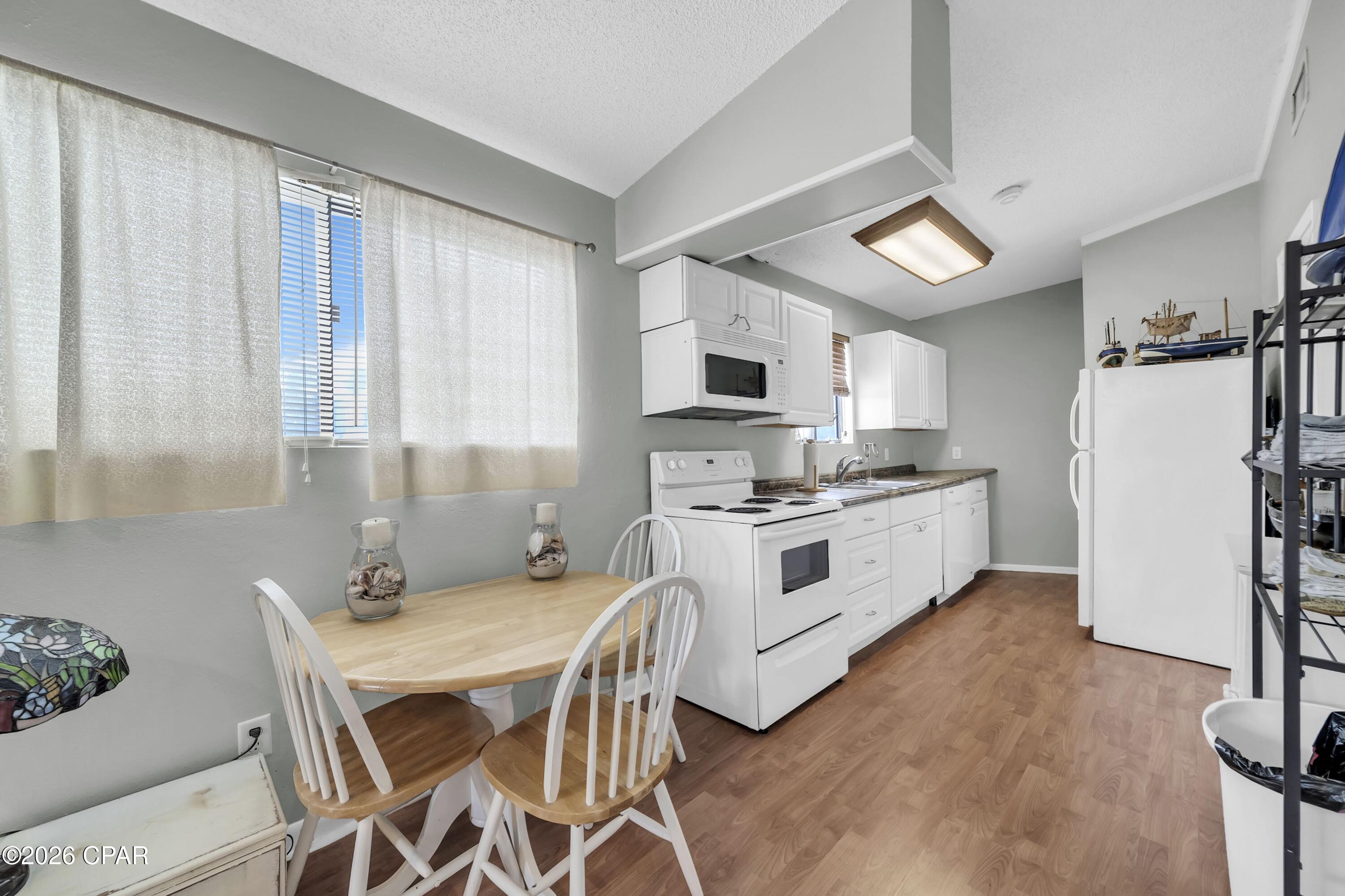 Biltmore Beach 1st Add - Residential