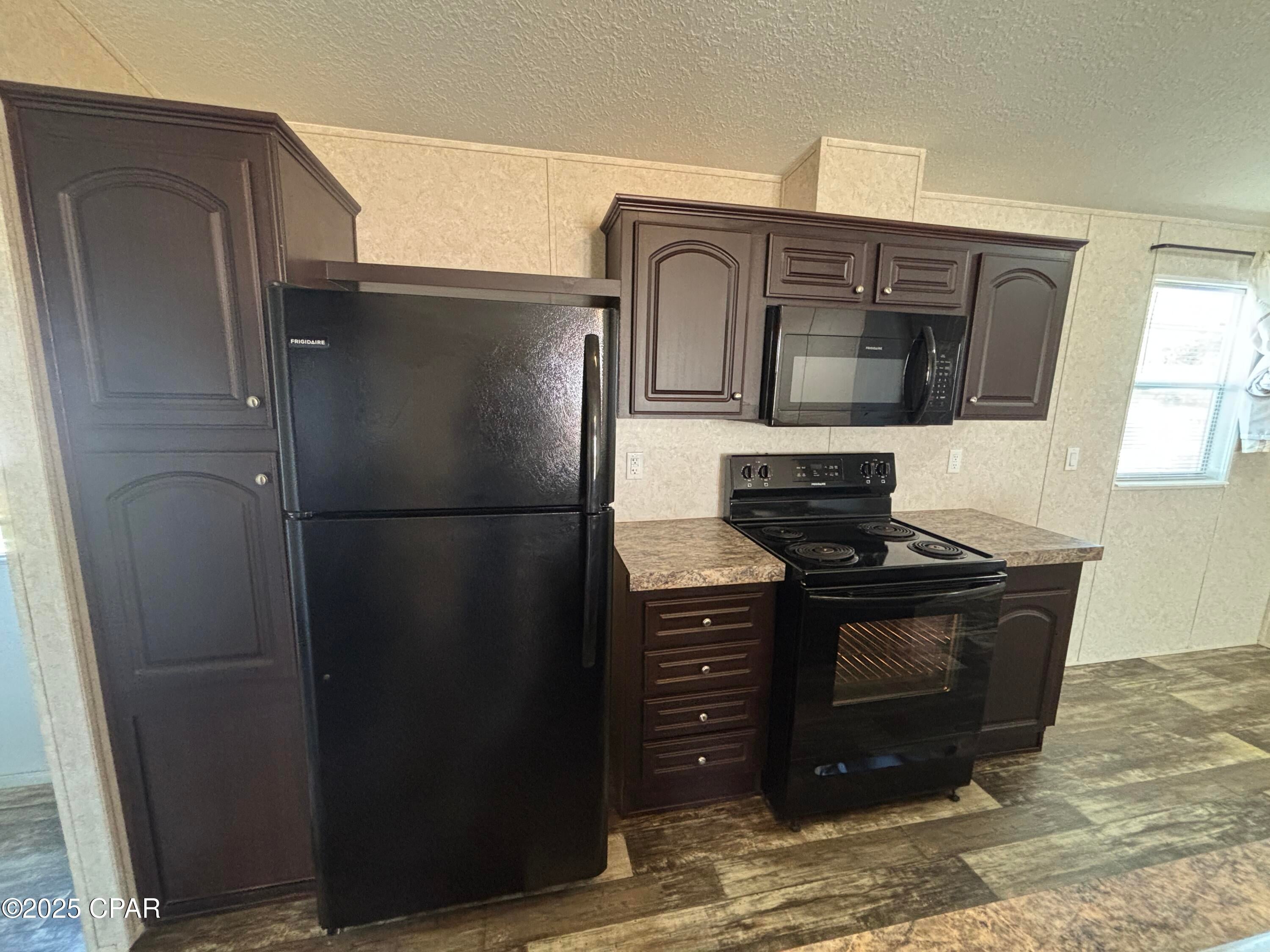 Bayview Heights - Residential Lease