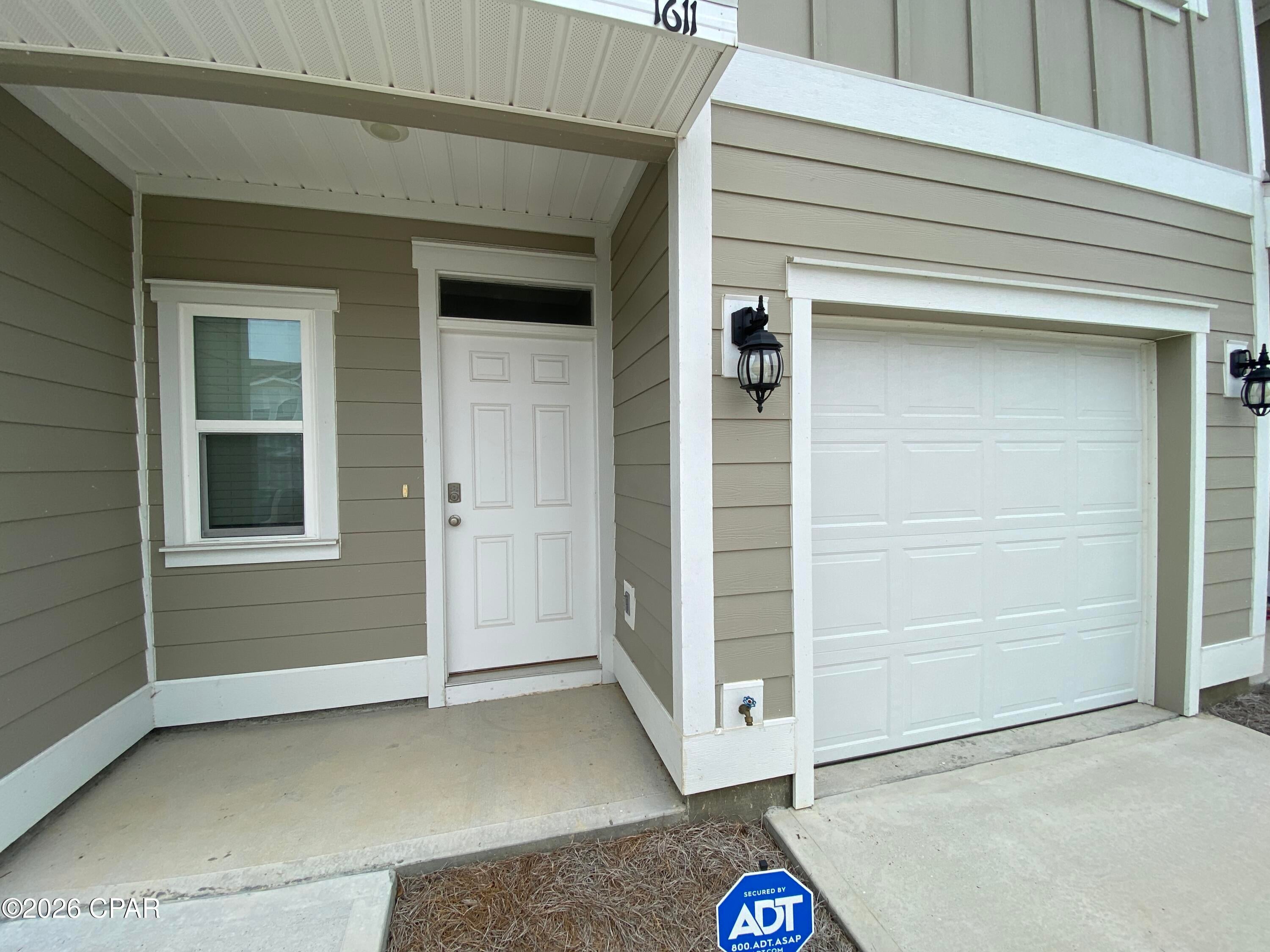 [No Recorded Subdiv] - Residential Lease