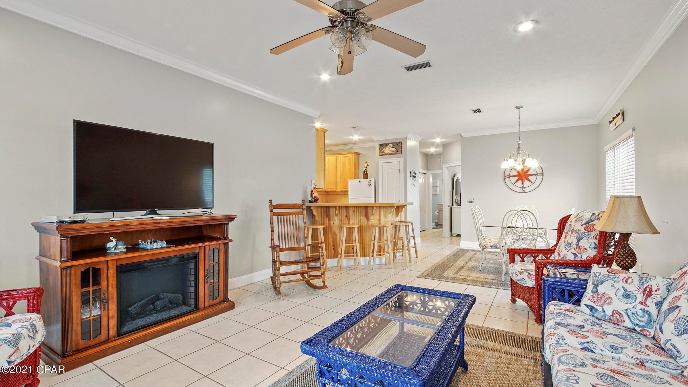 Laguna Beach Estates 2nd Add - Residential