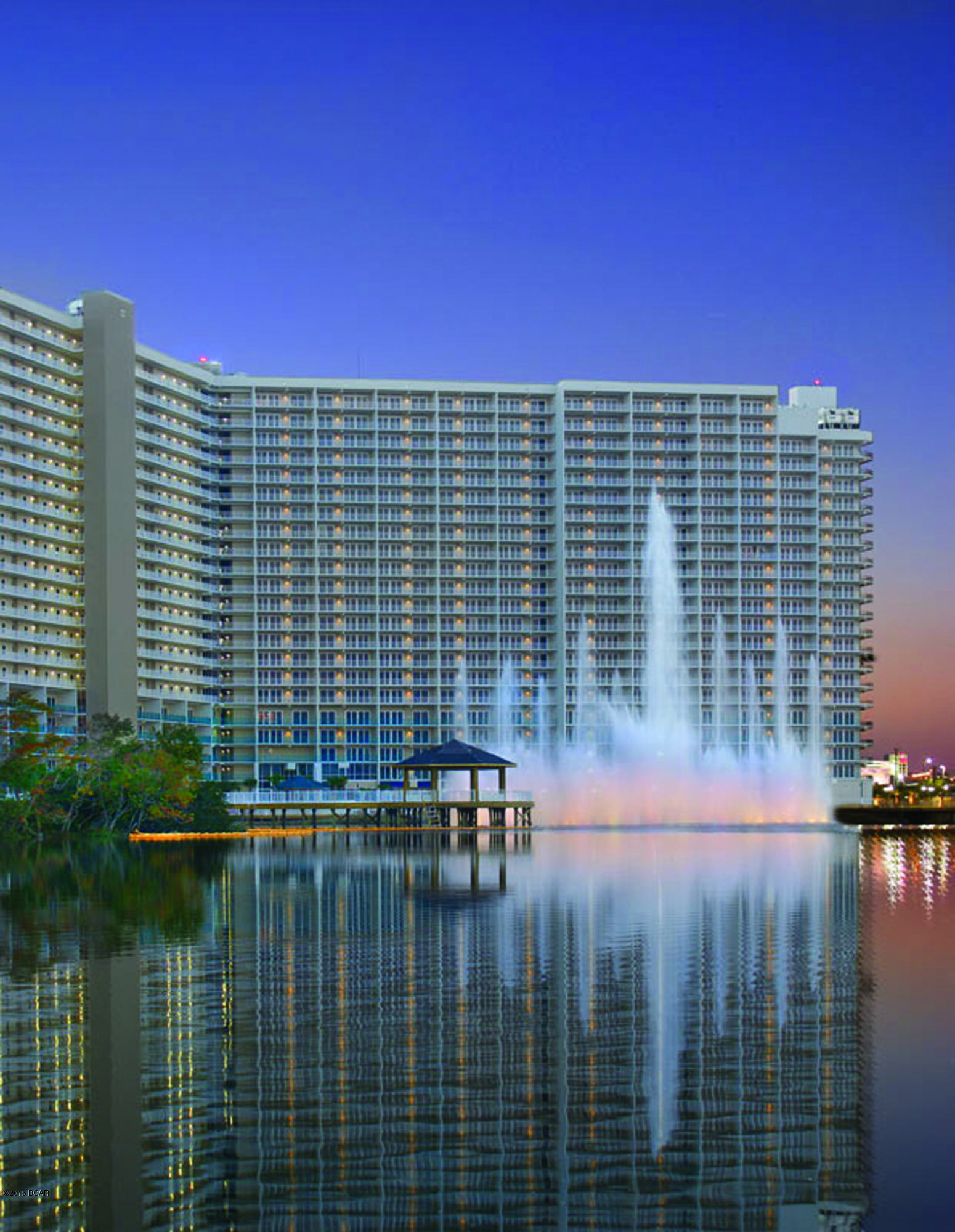 Laketown Wharf - Residential