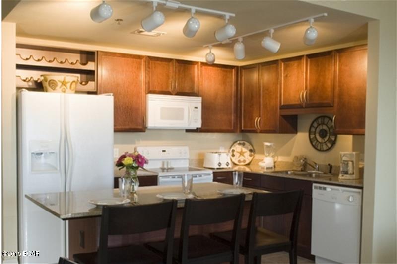 Laketown Wharf - Residential