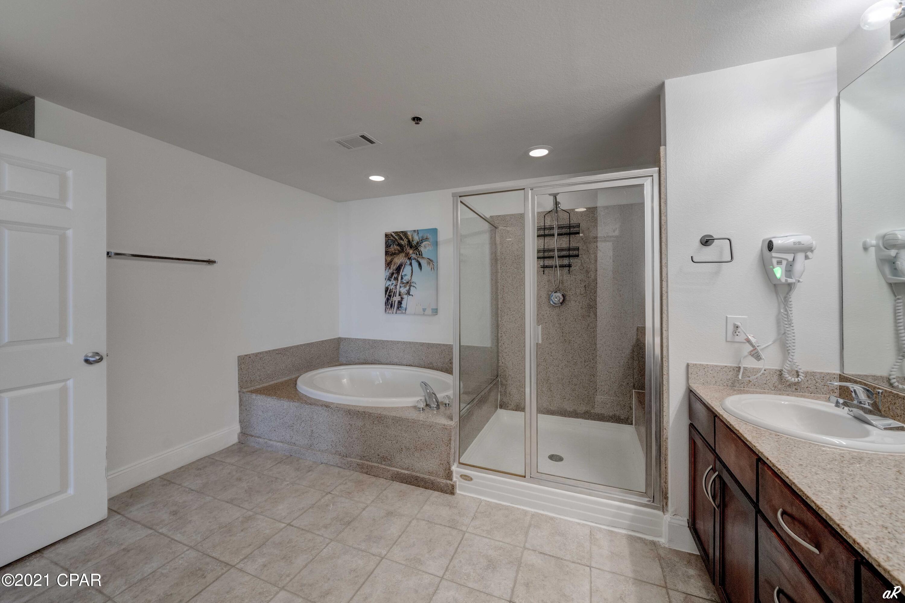 Laketown Wharf Phase II - Residential