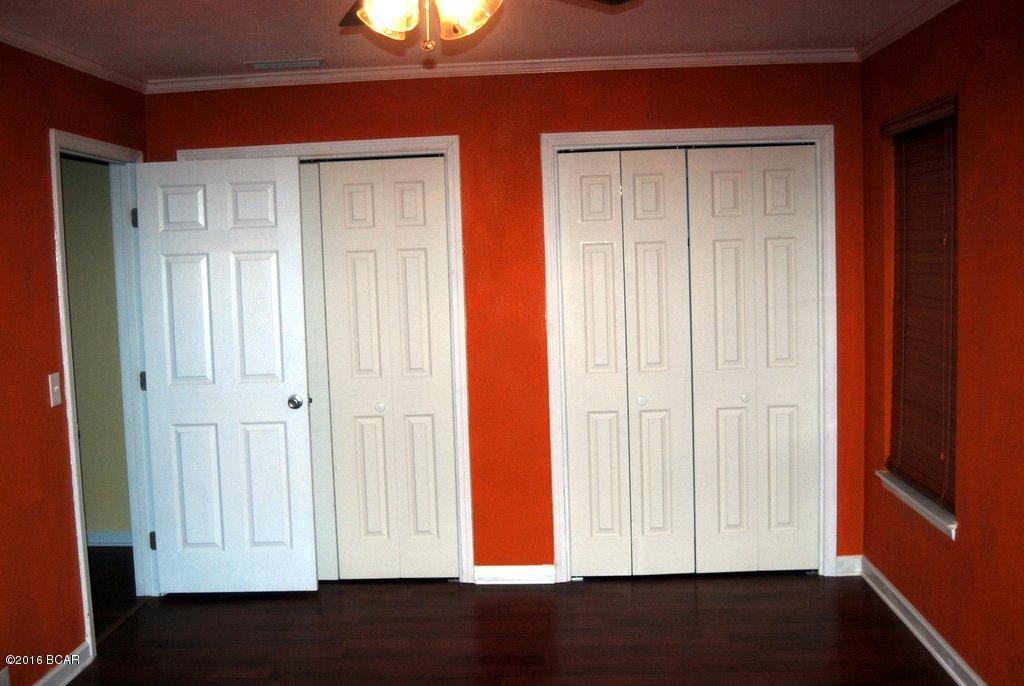 Baywood Shores Est Unit 2 - Residential Lease