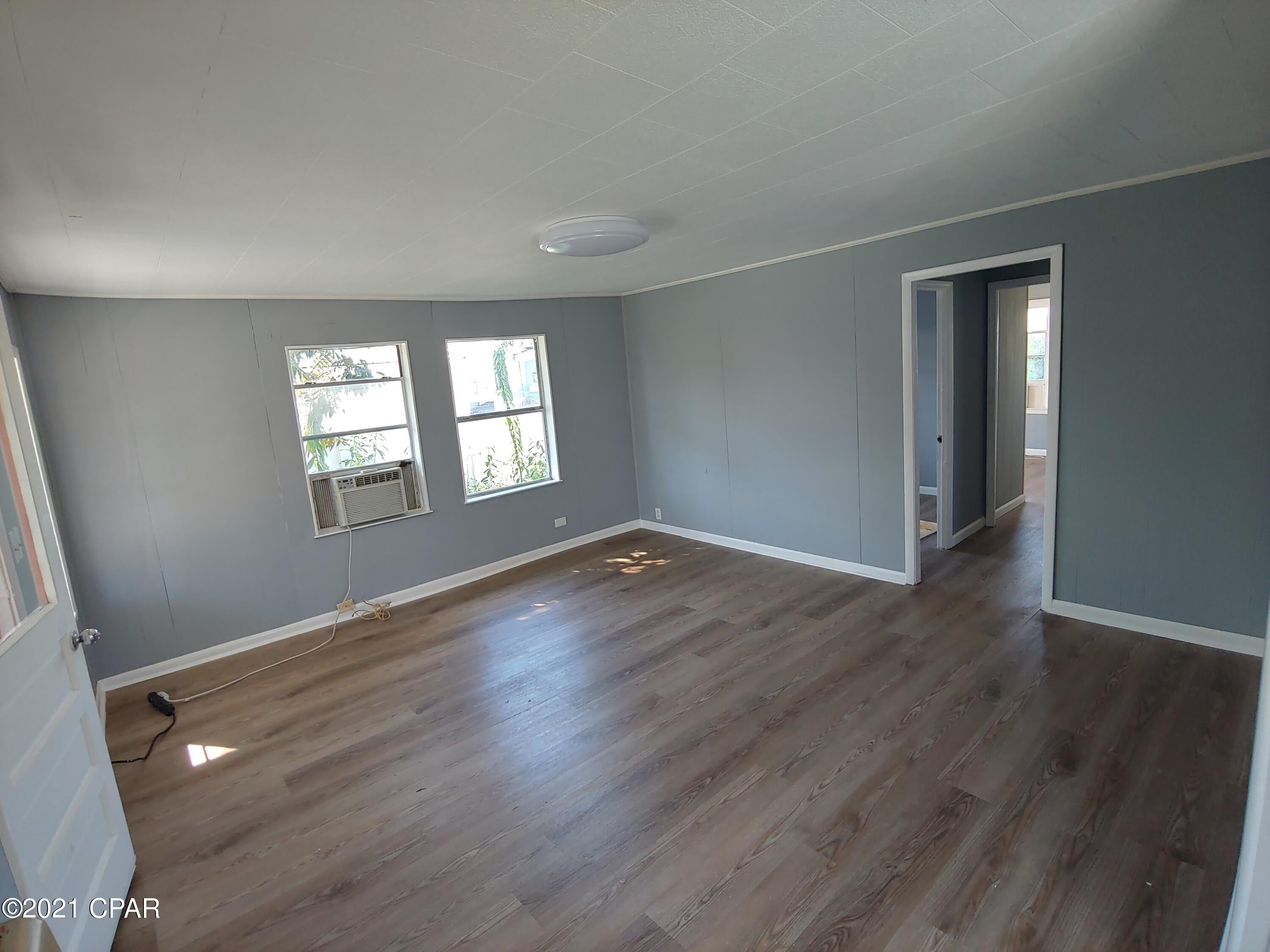 Keiths Bay Harbor Add - Residential