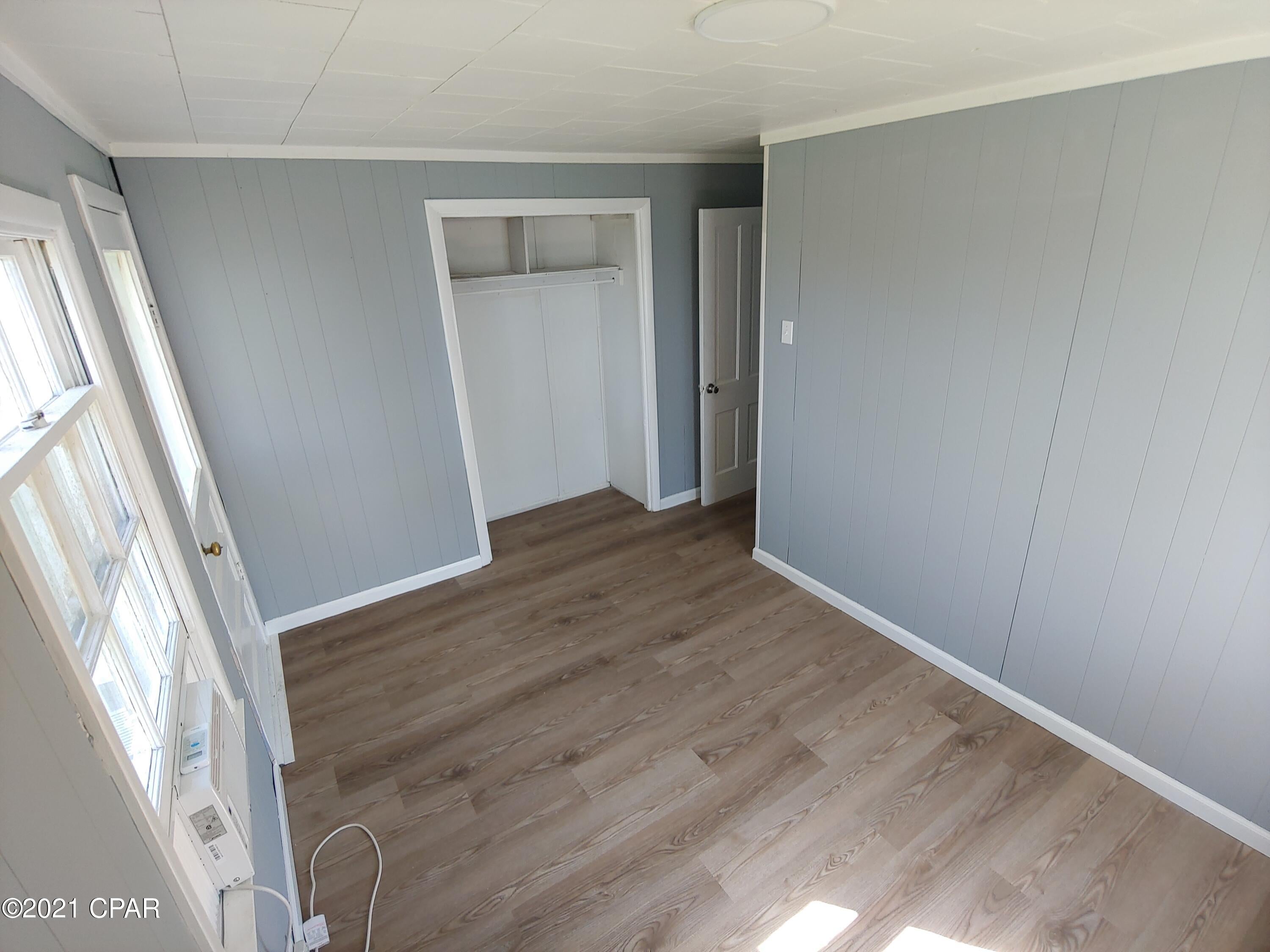 Keiths Bay Harbor Add - Residential