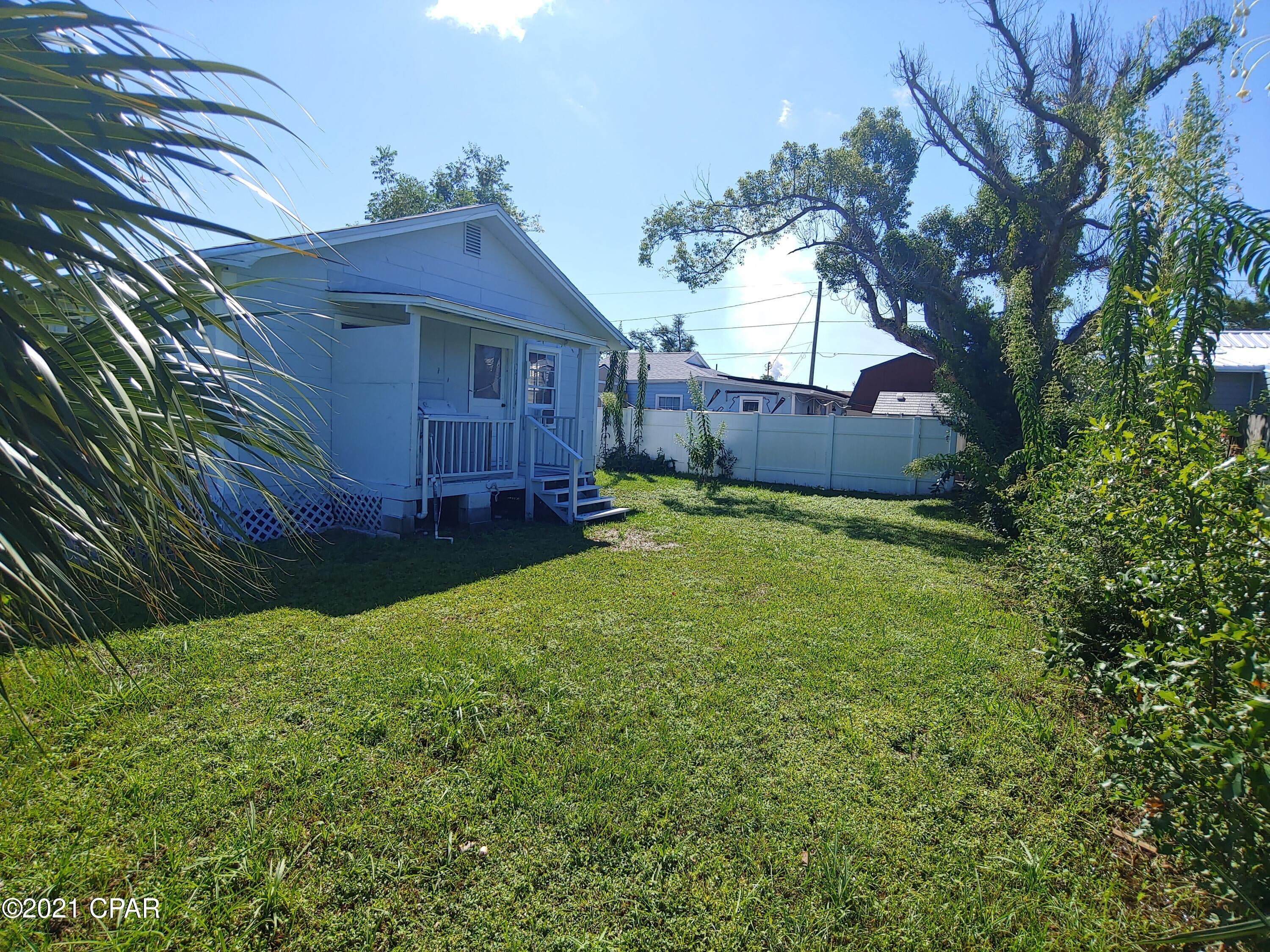 Keiths Bay Harbor Add - Residential