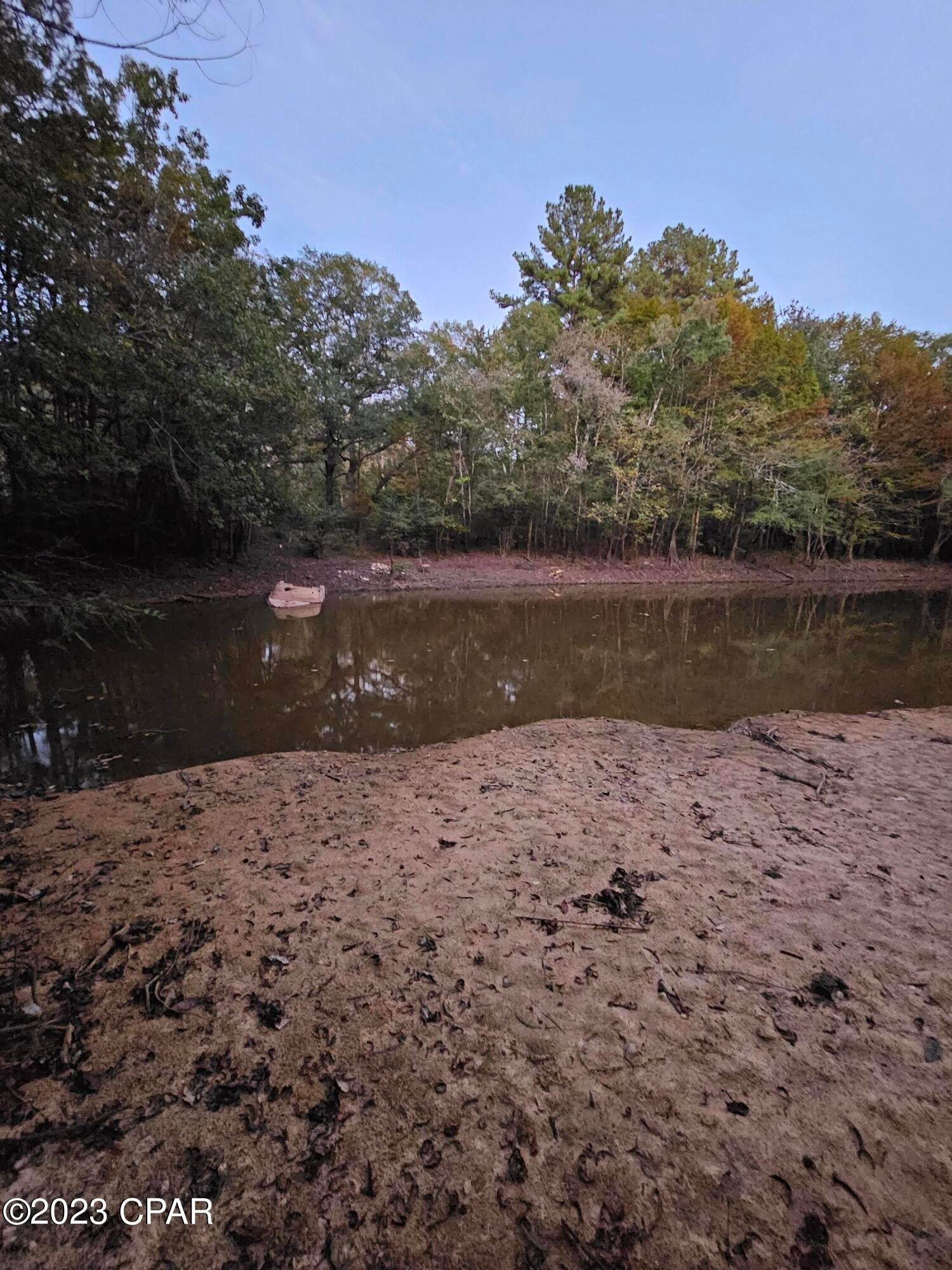 Holmes River Campsites - Land