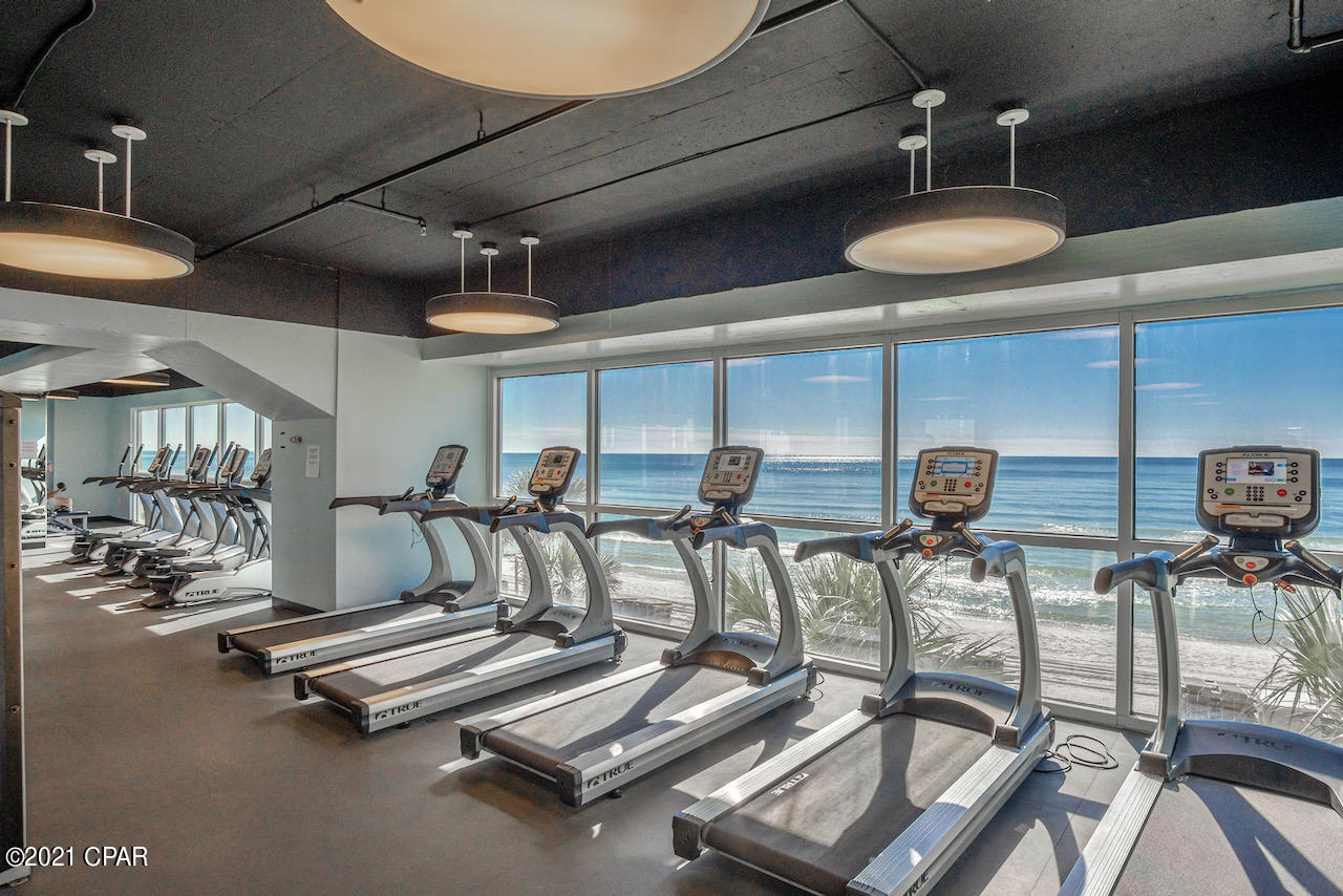 Splash Condo - Residential