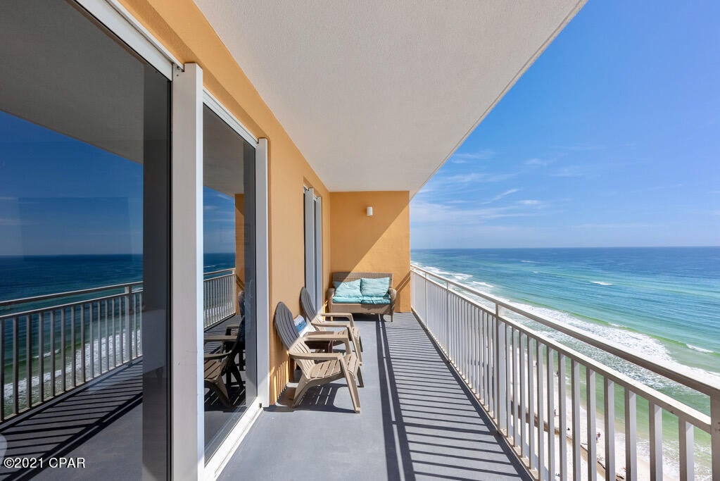 Splash Condo - Residential
