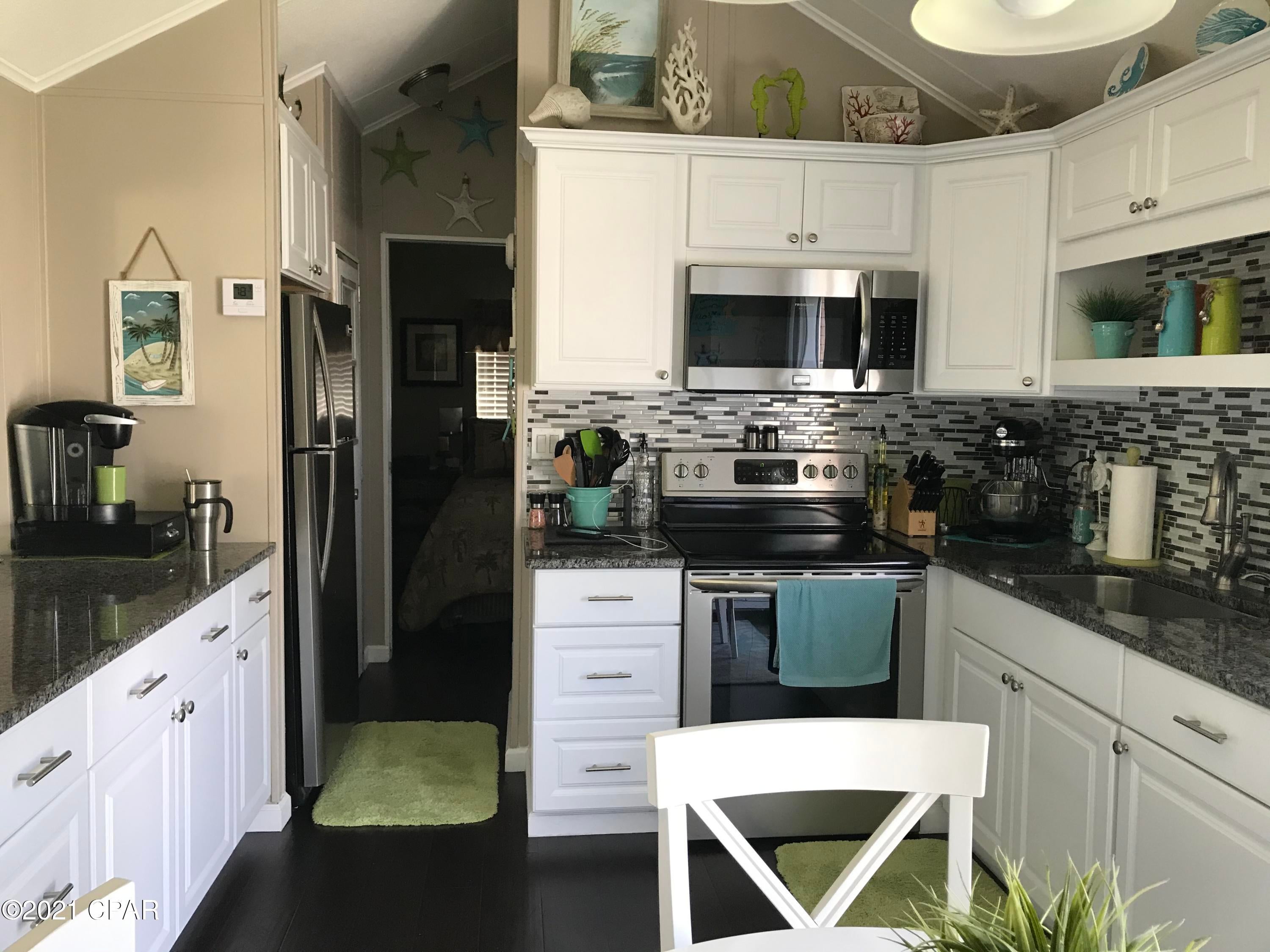 Emerald Pointe Resort - Residential
