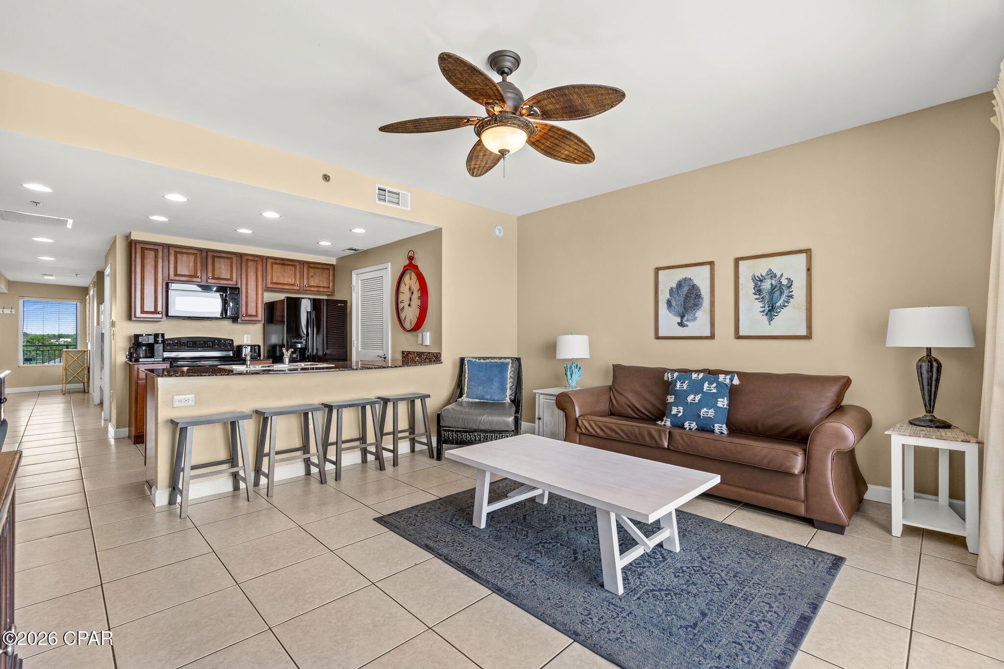 Splash Condo - Residential