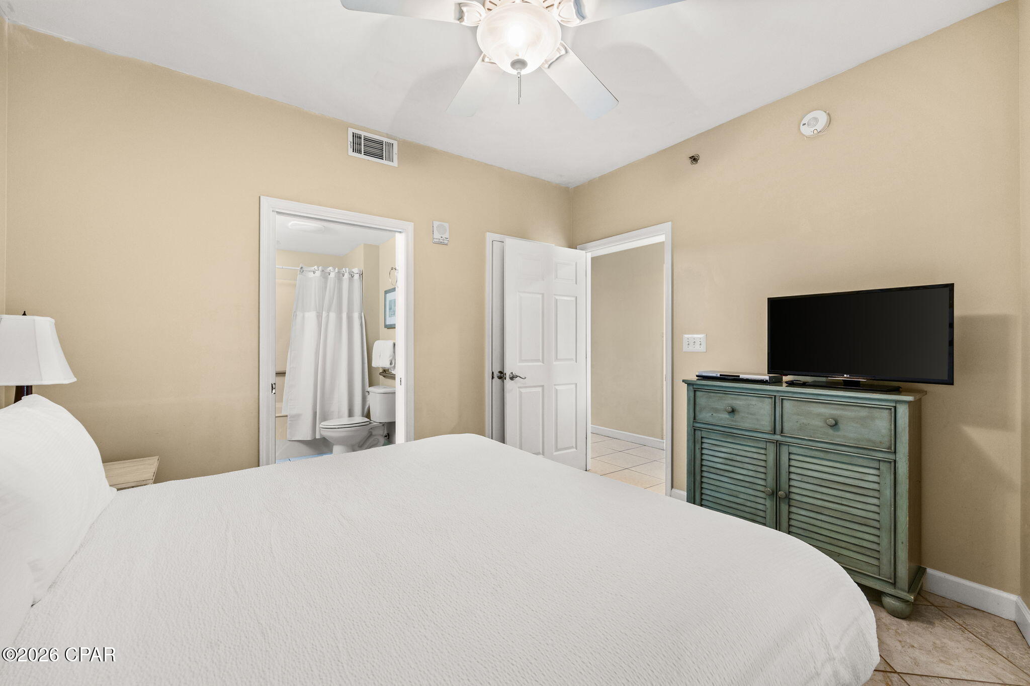 Splash Condo - Residential