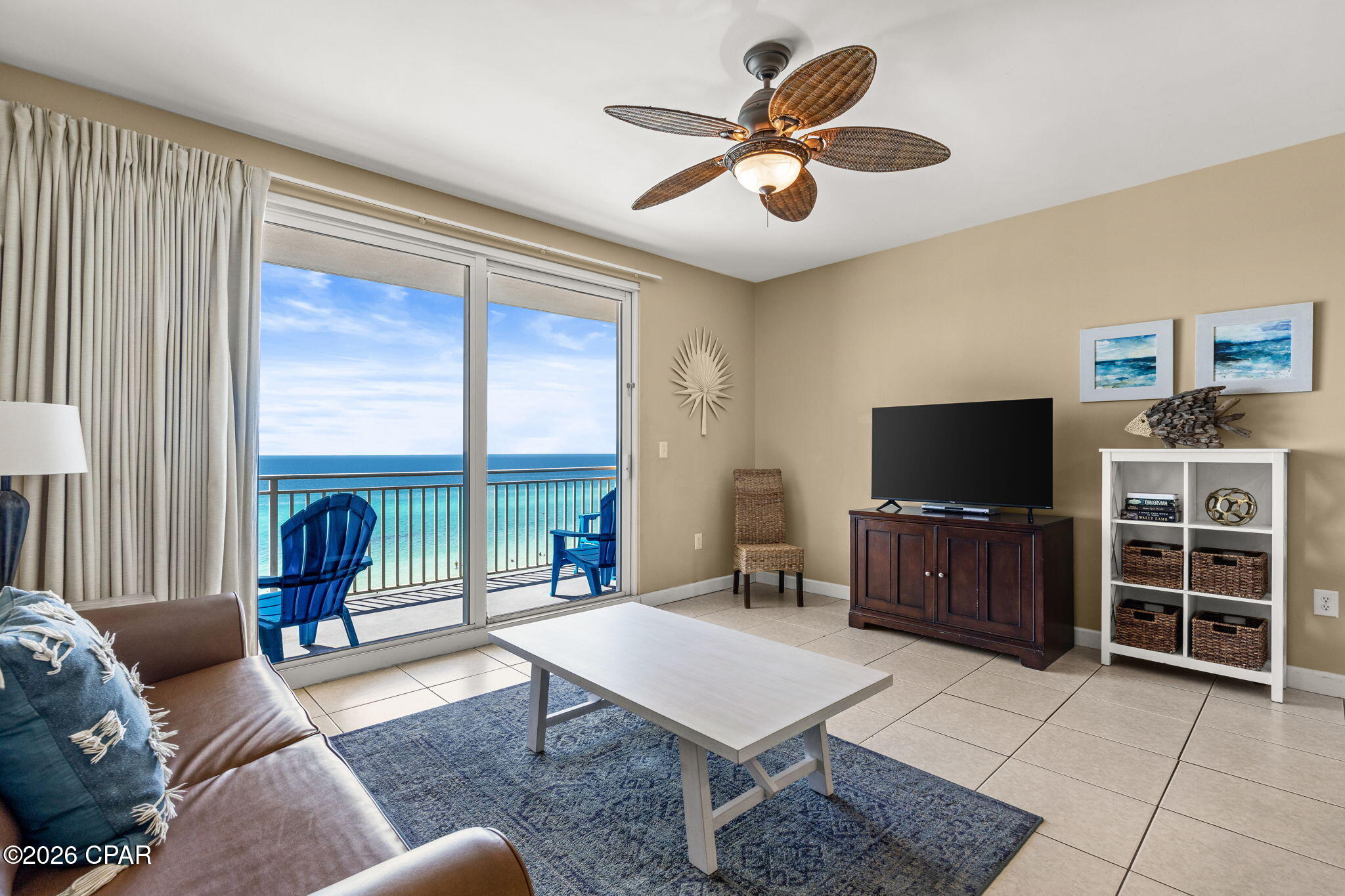Splash Condo - Residential
