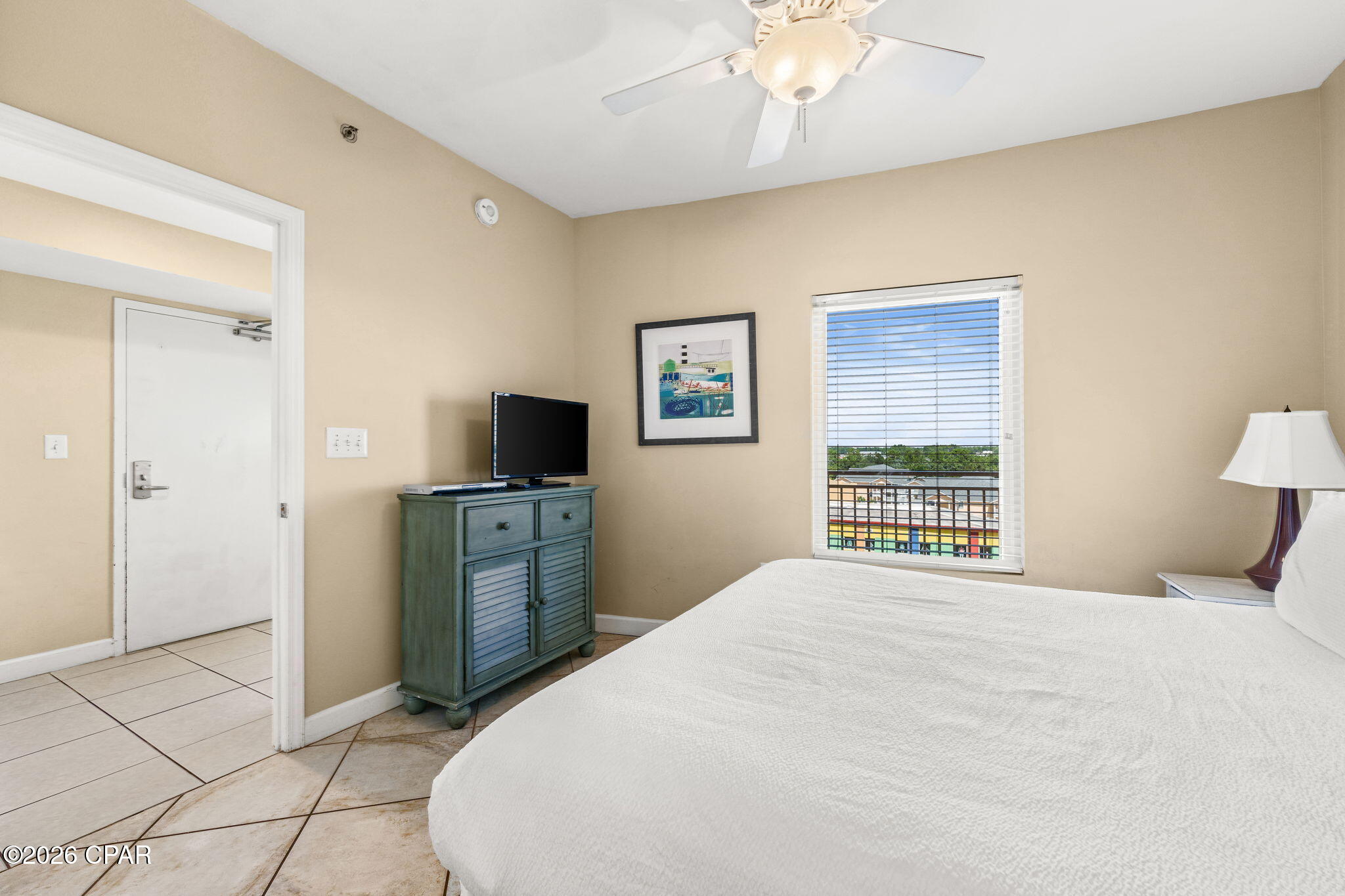 Splash Condo - Residential