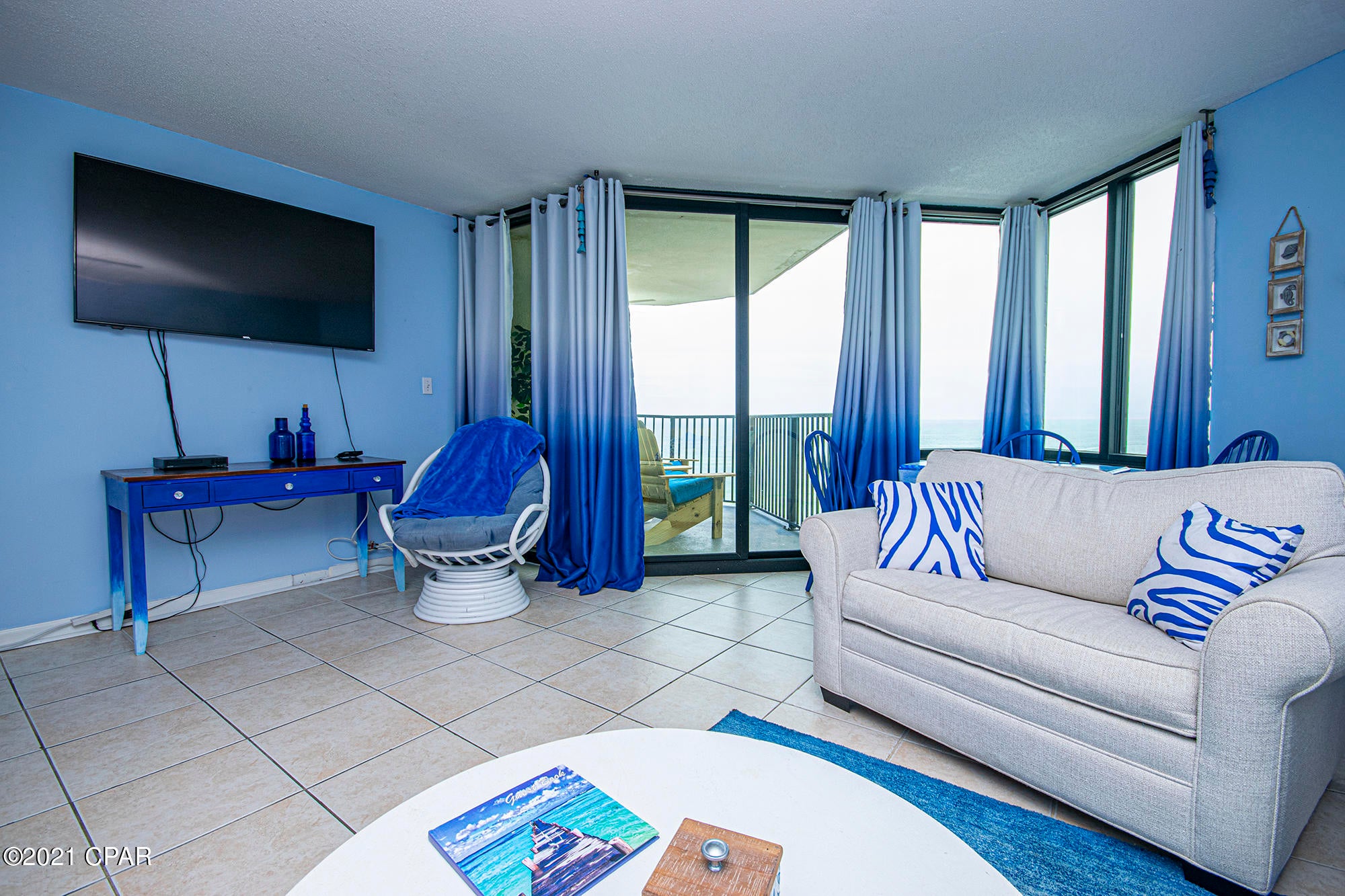 Sunbird Condo - Residential