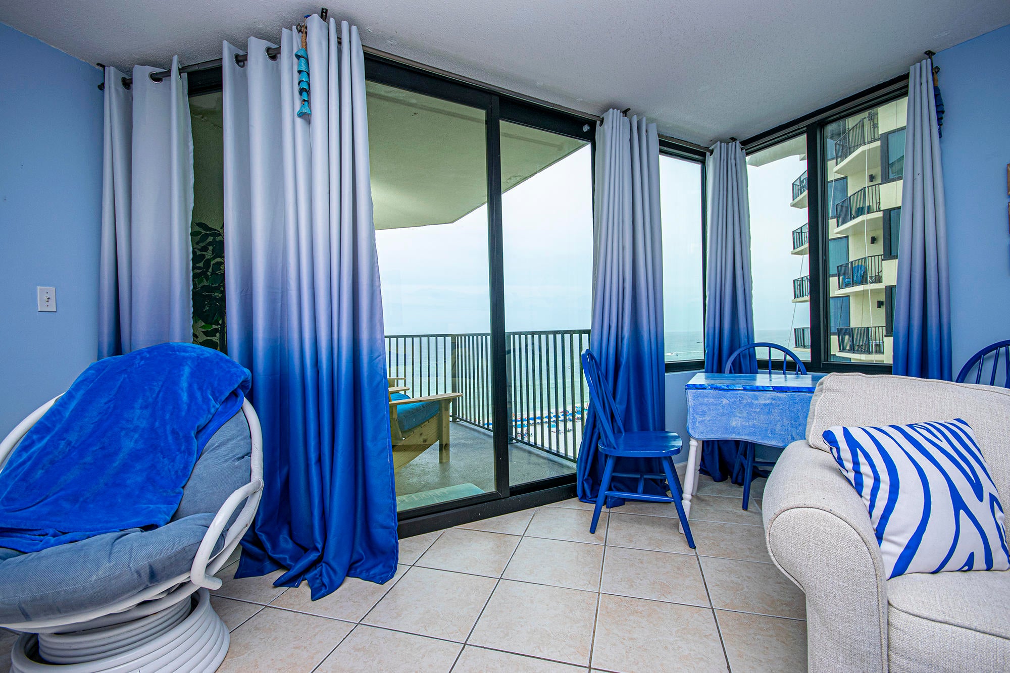 Sunbird Condo - Residential