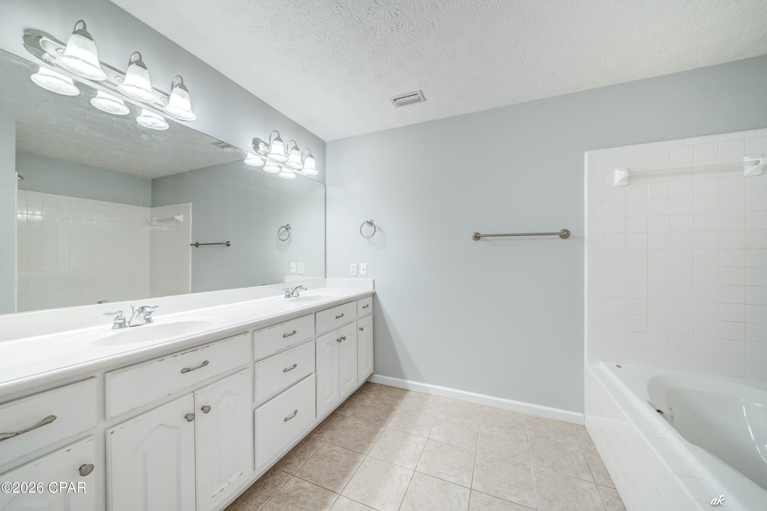 Cherokee Heights - Residential Lease