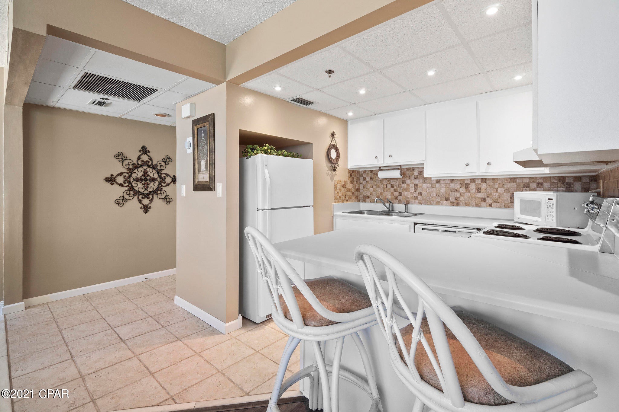 Sunbird Condo - Residential