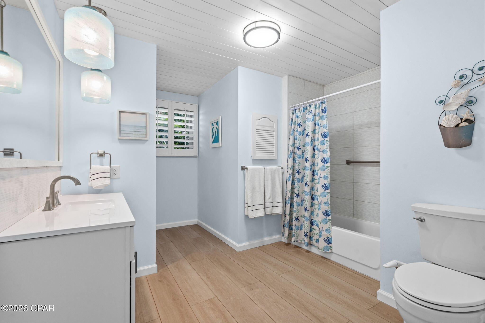 Baywood Shores Est Unit 3 - Residential