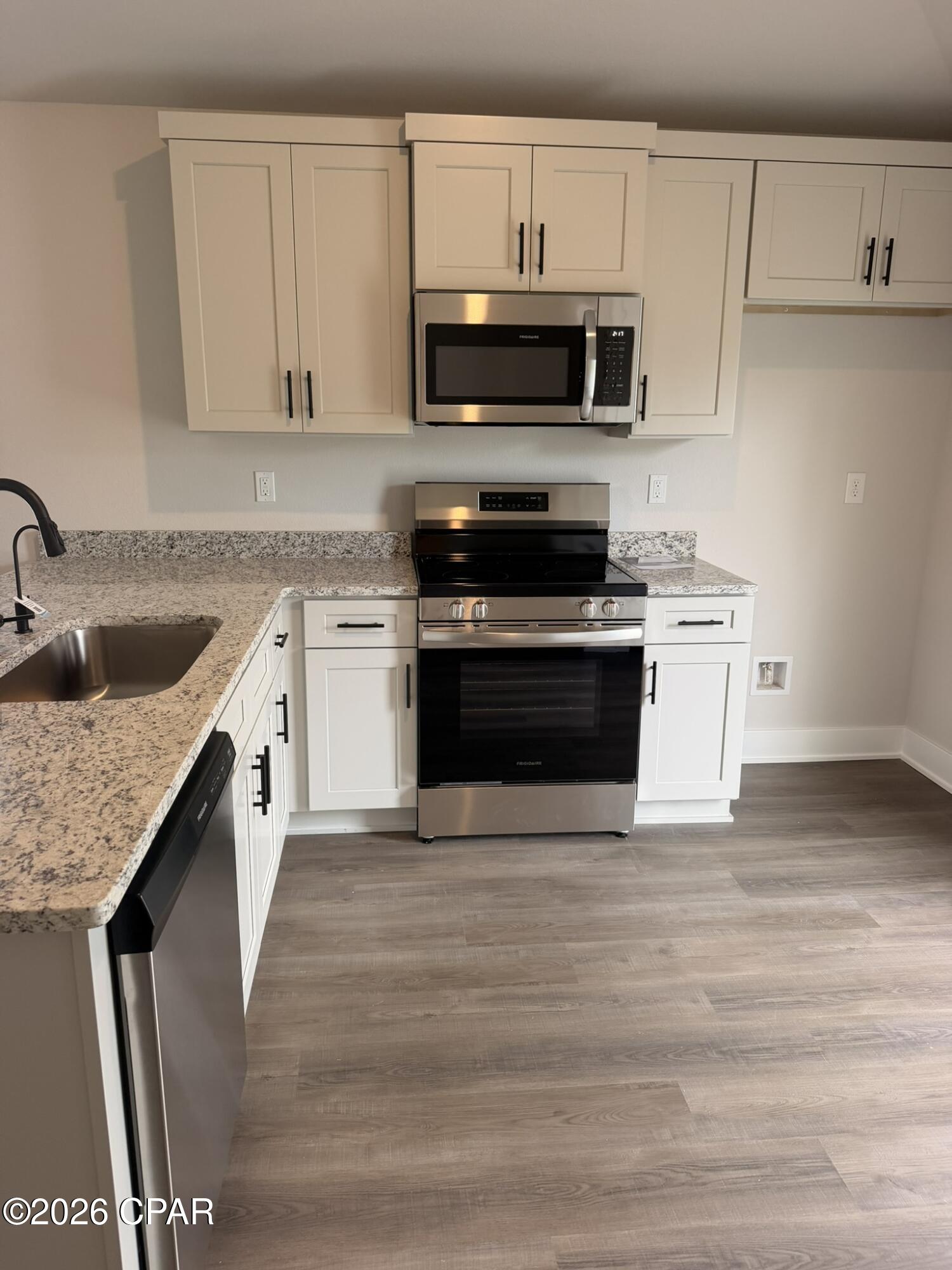 [No Recorded Subdiv] - Residential Lease